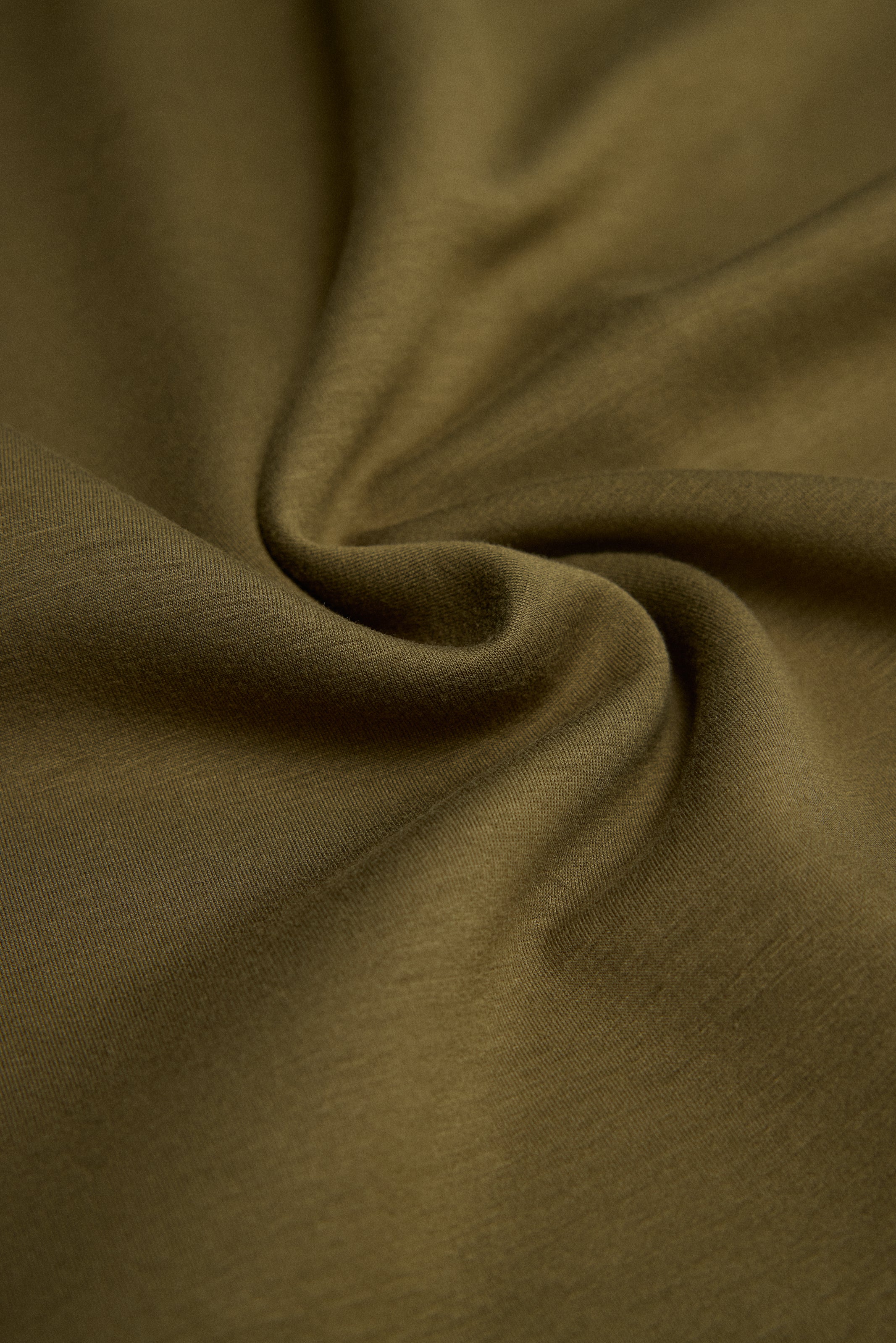 Sweat-shirt vert à col fluide