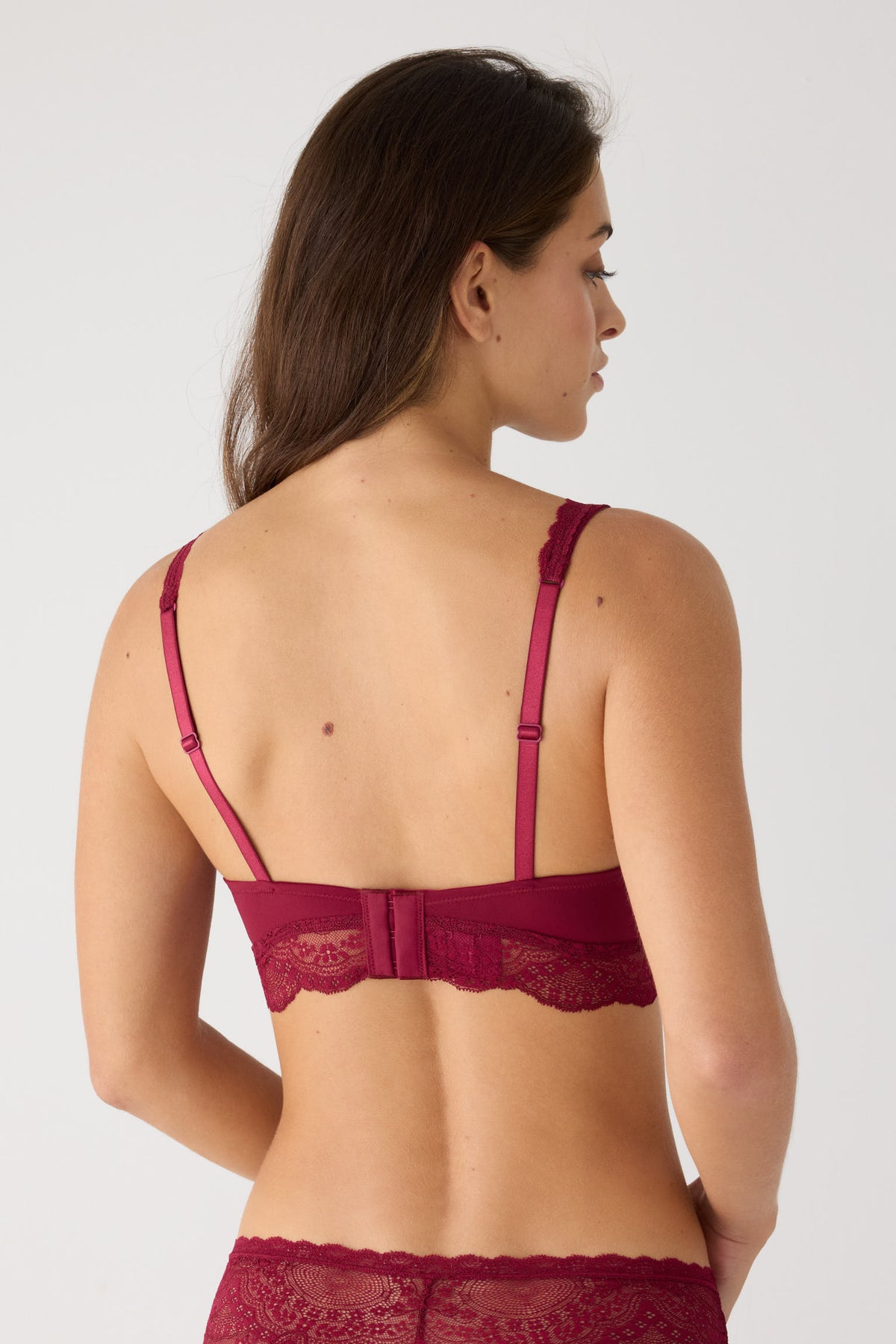 Bralette bordeaux en dentelle | Paula Echevarria Limited Edition