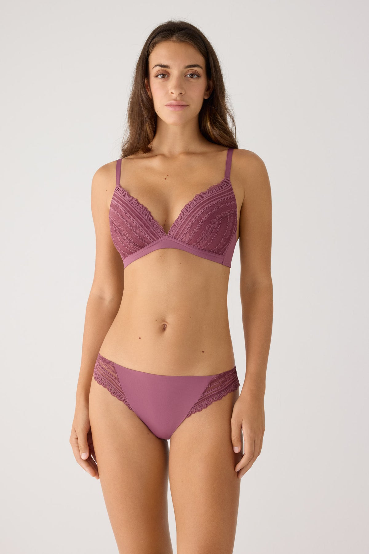 Culotte brésilienne dentelle rose | Paula Echevarria