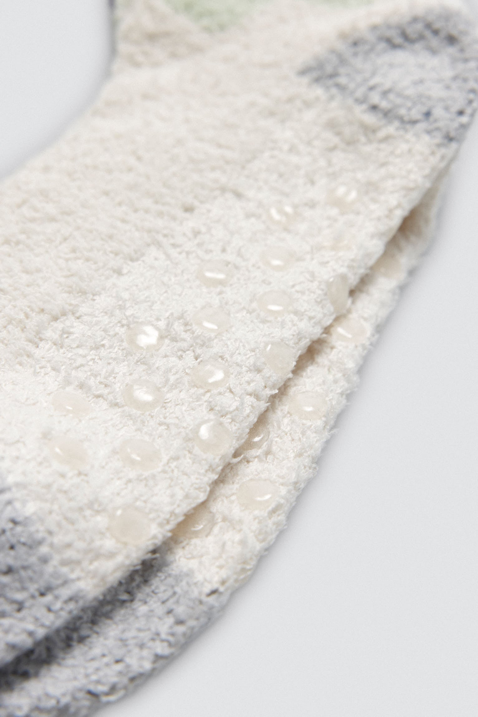 12961KIT-5-pack-calcetines-mujer-franela-estampados-antideslizantes