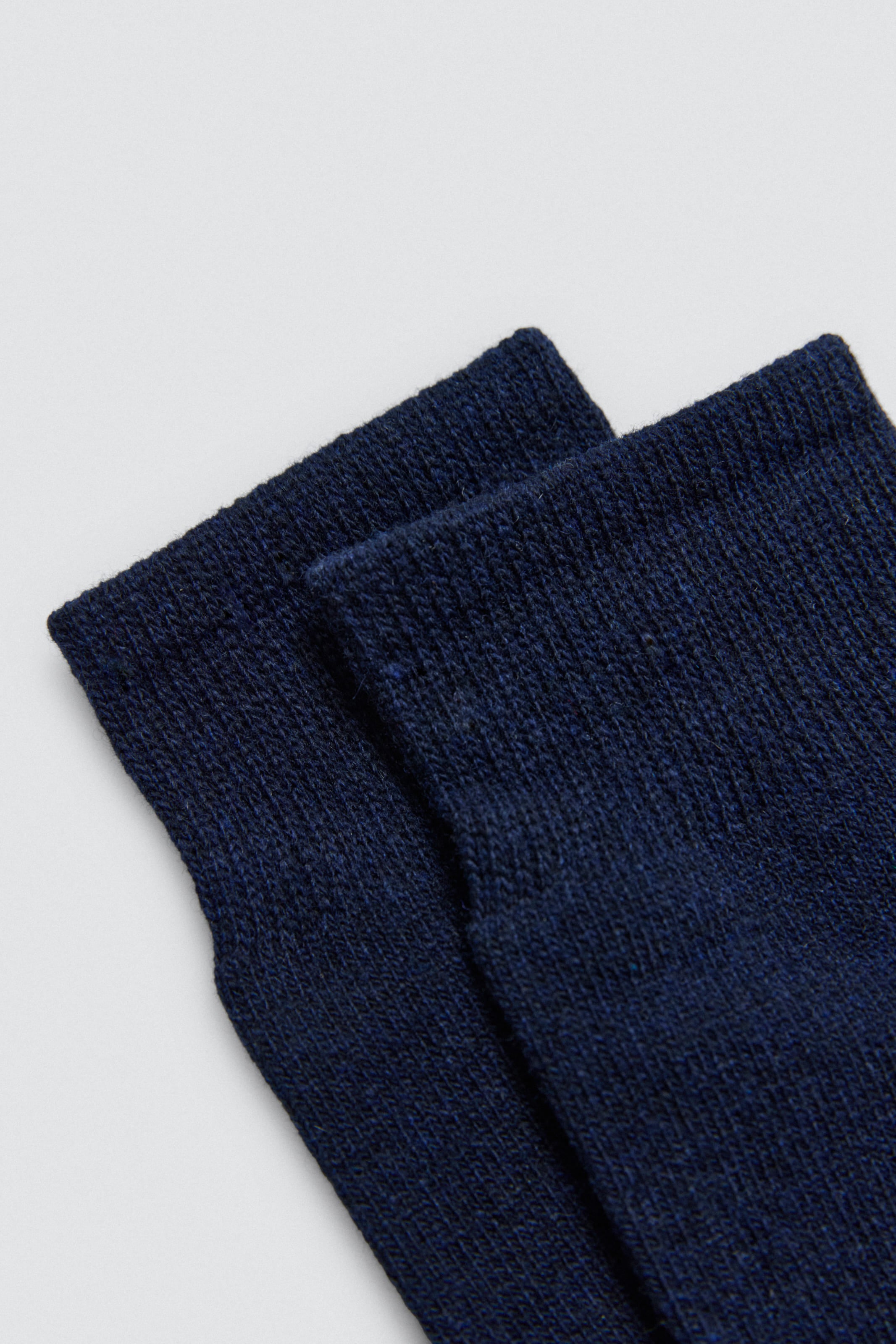 Lot de 3 chaussettes en laine de couleur foncée