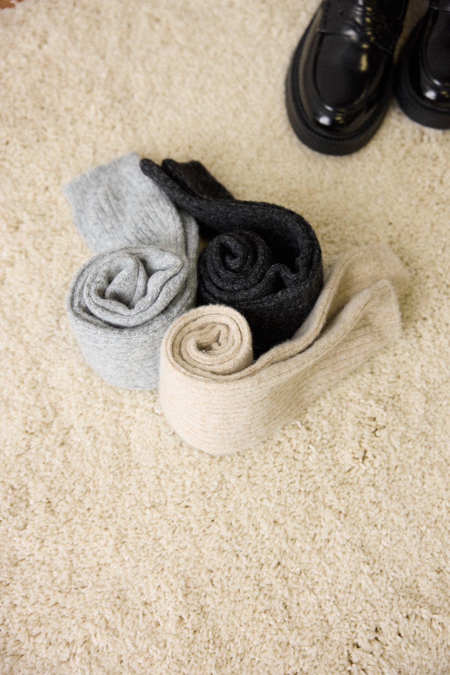 12979NOKIT-calcetines-extra-largos-mujer-canale-ysabel-mora