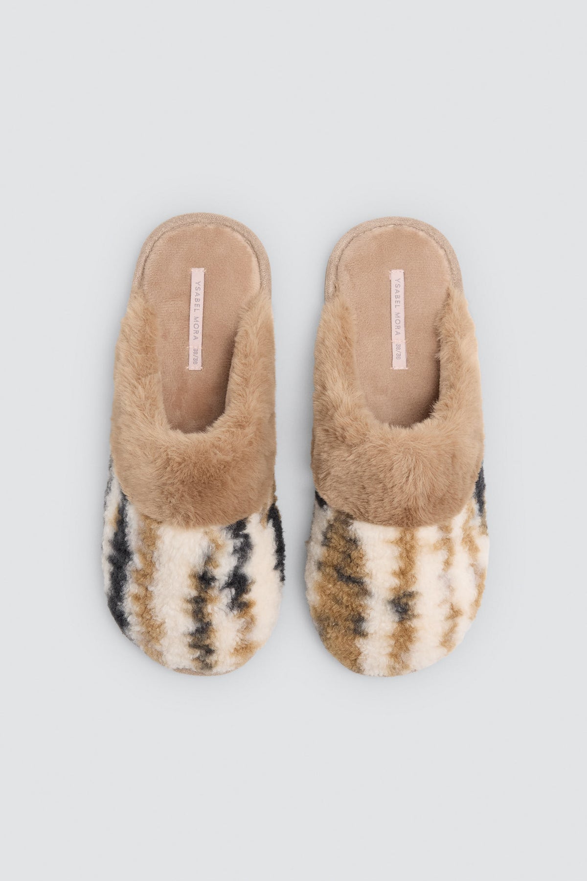 14196-zapatillas-de-casa-mujer-tipo-bota-con-pelo-camel
