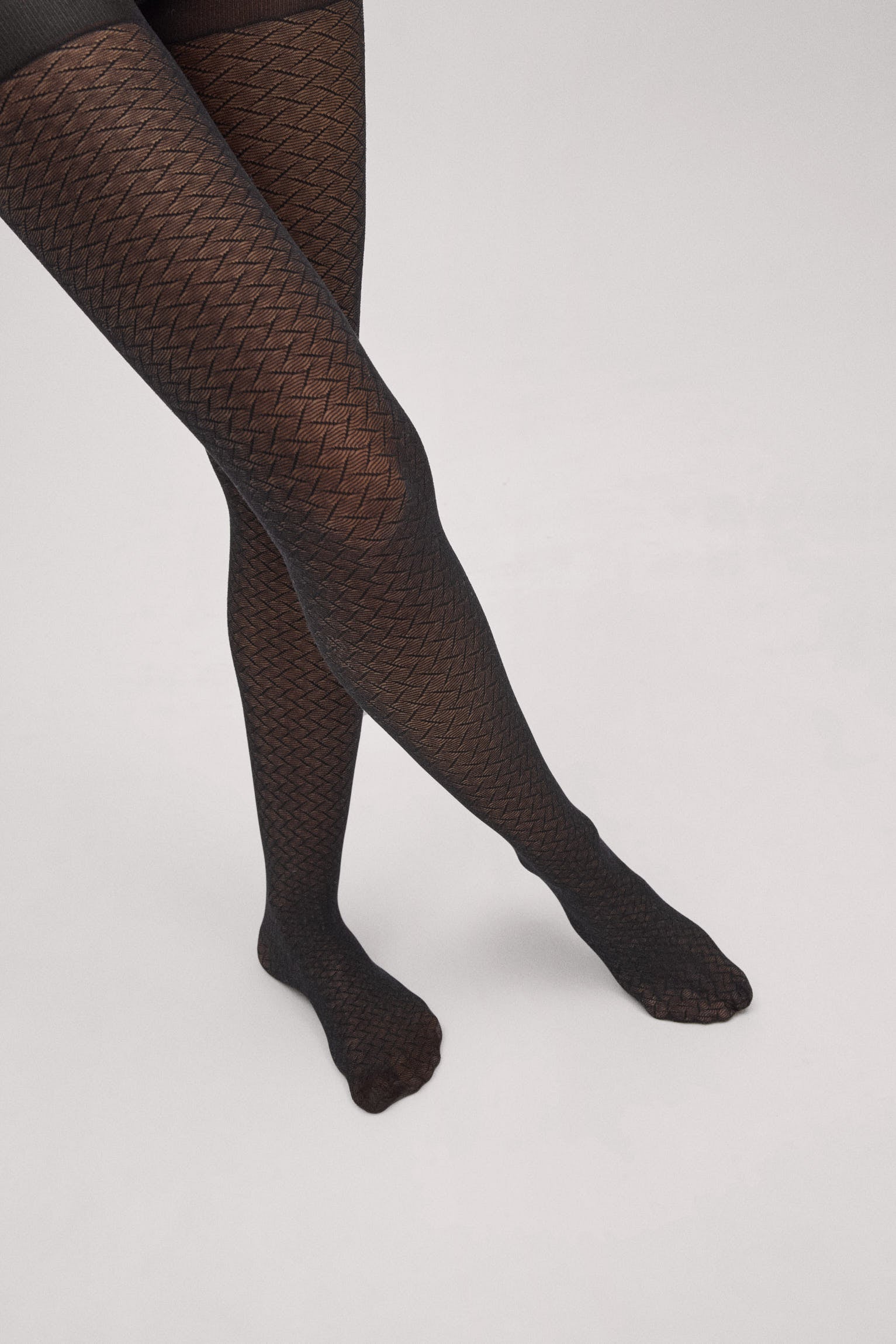 16628-2-panty-estampado-efecto-espiga-20-deniers