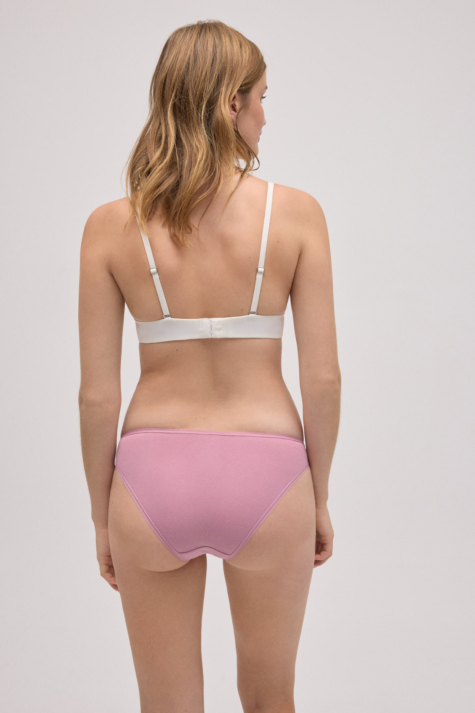 Lot de 4 mini culottes basiques en coton