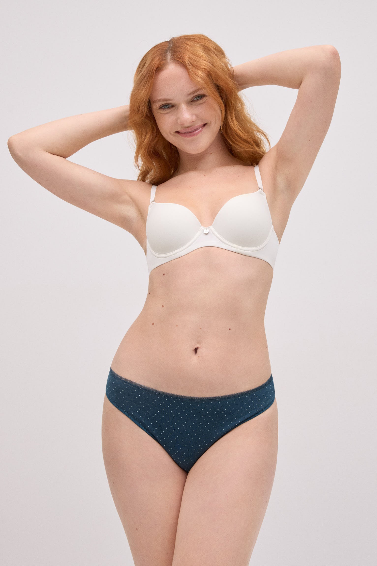 Lot de 6 tongs en coton imprimé