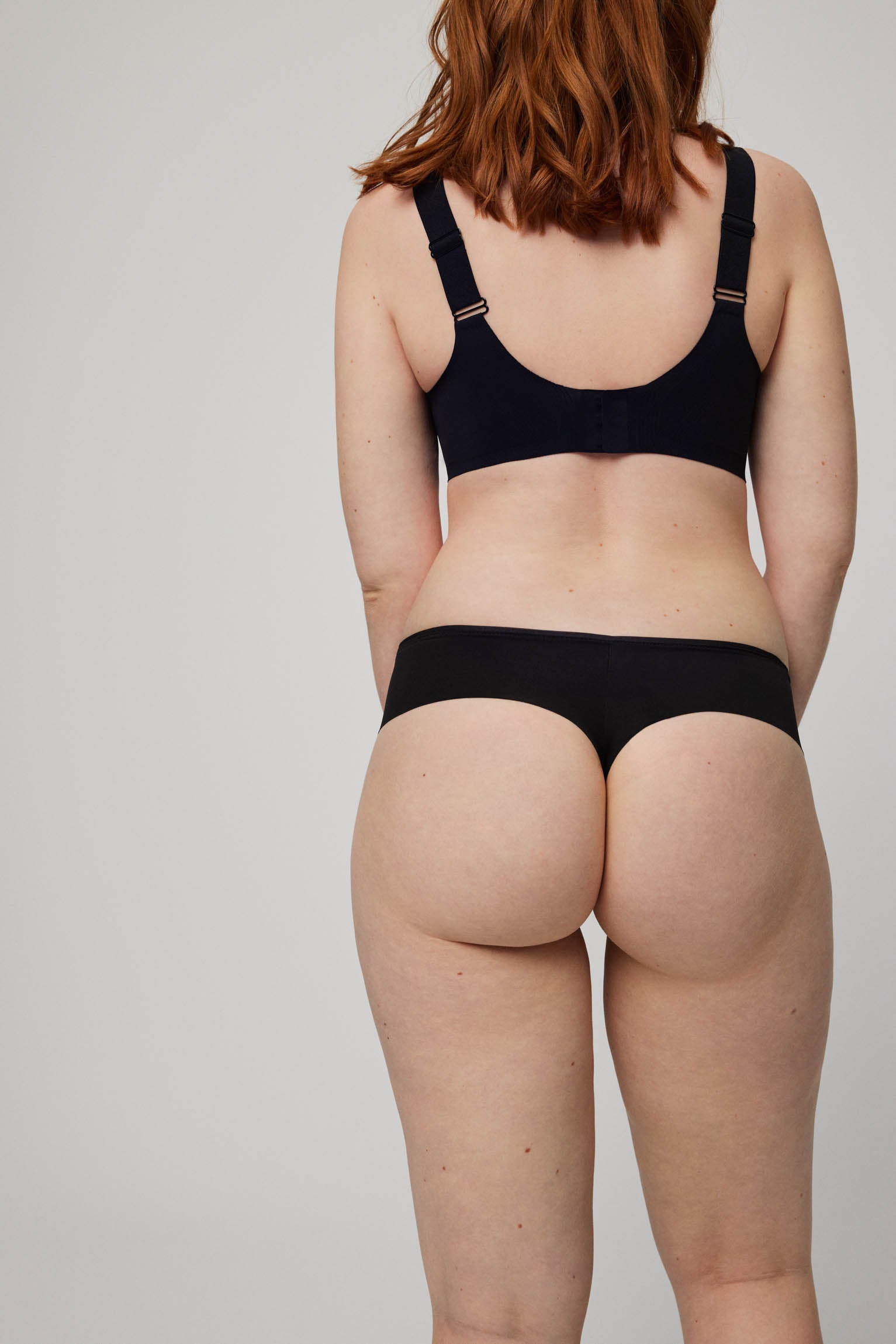 Inhzoy Body String Femme Sexy Érotique Sous-Vêtement Brillante Cuir