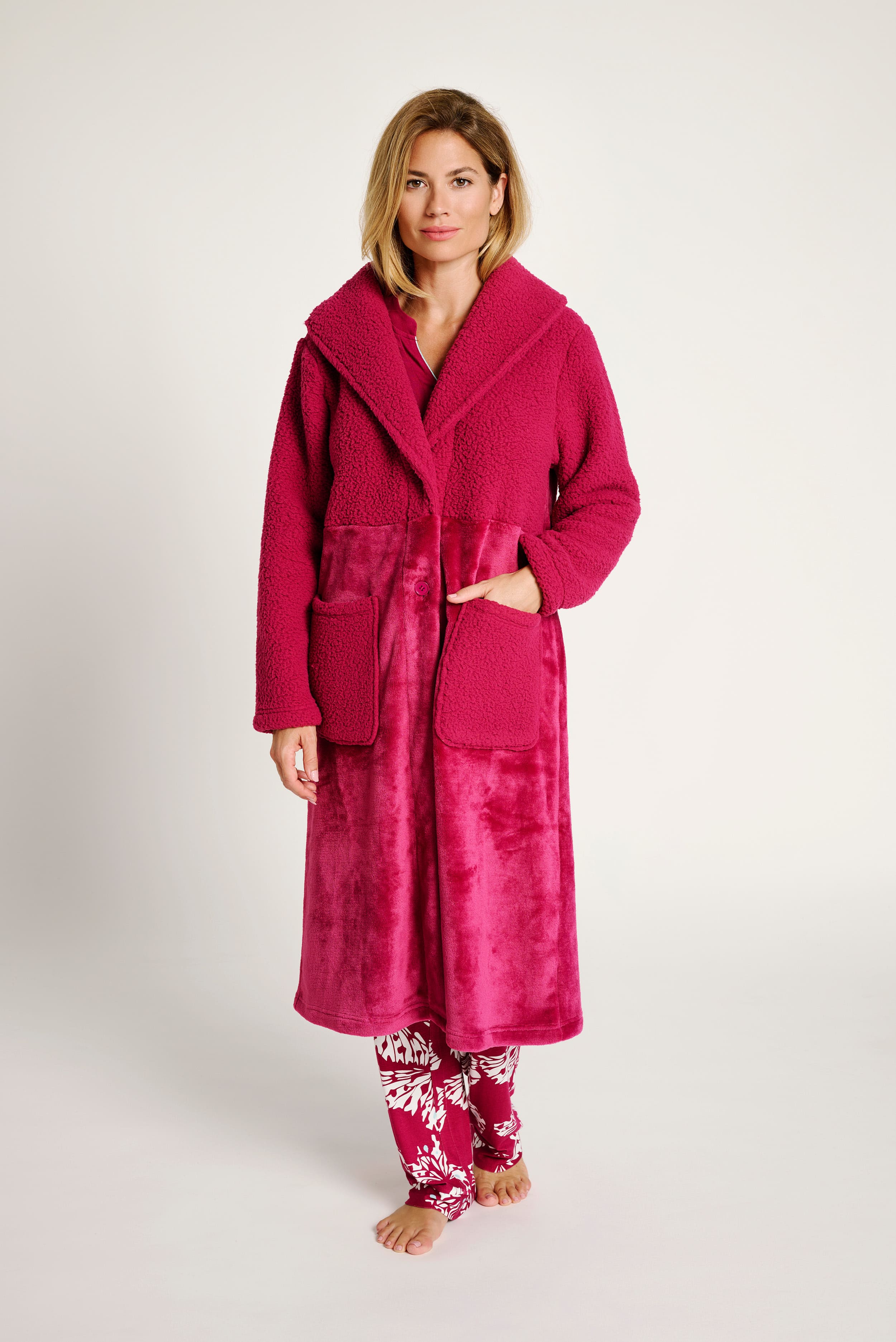 2031026-1-bata-larga-combinacion-borreguito-y-pelo