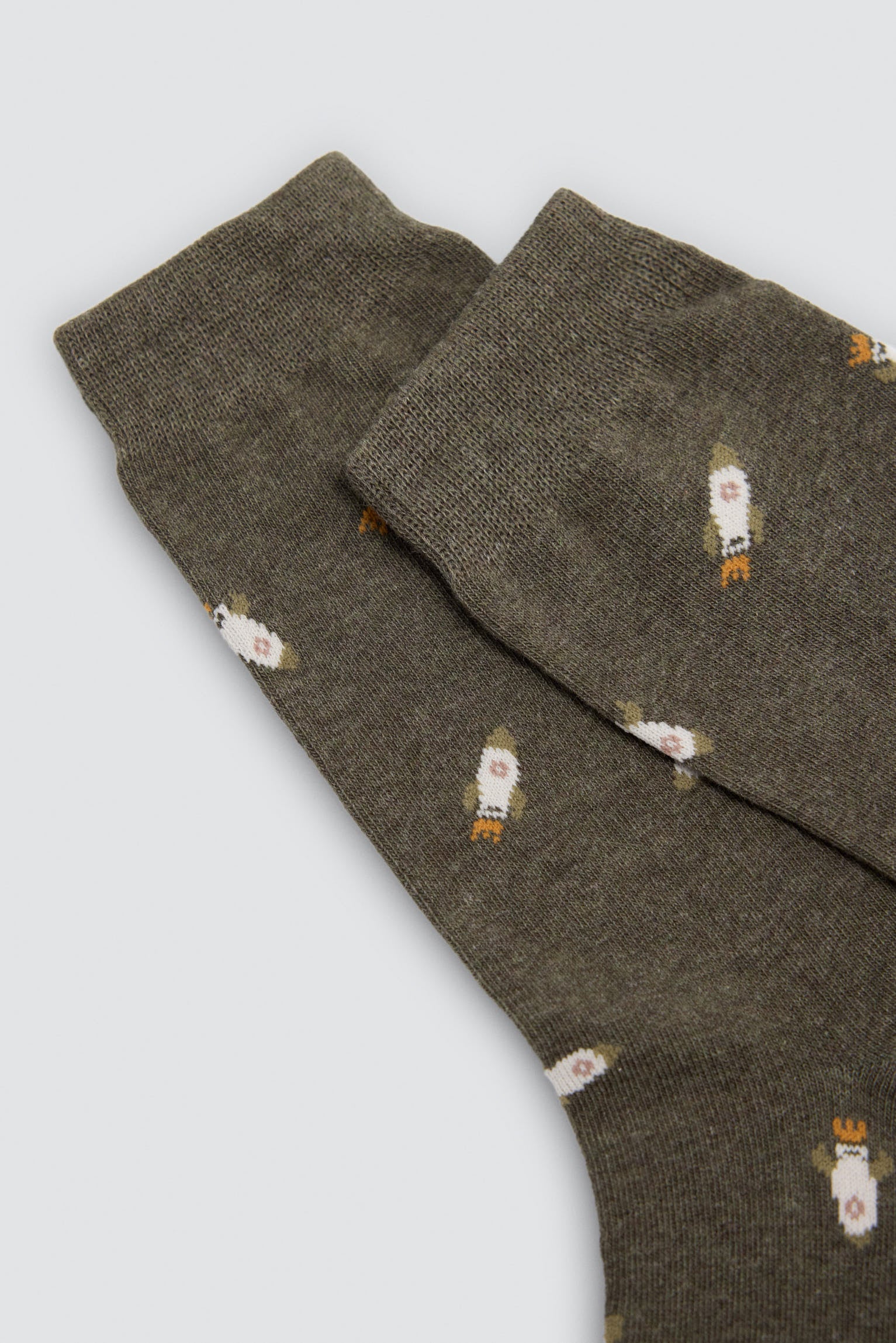 Lot de 4 chaussettes imprimé animaux, guitares et fusées