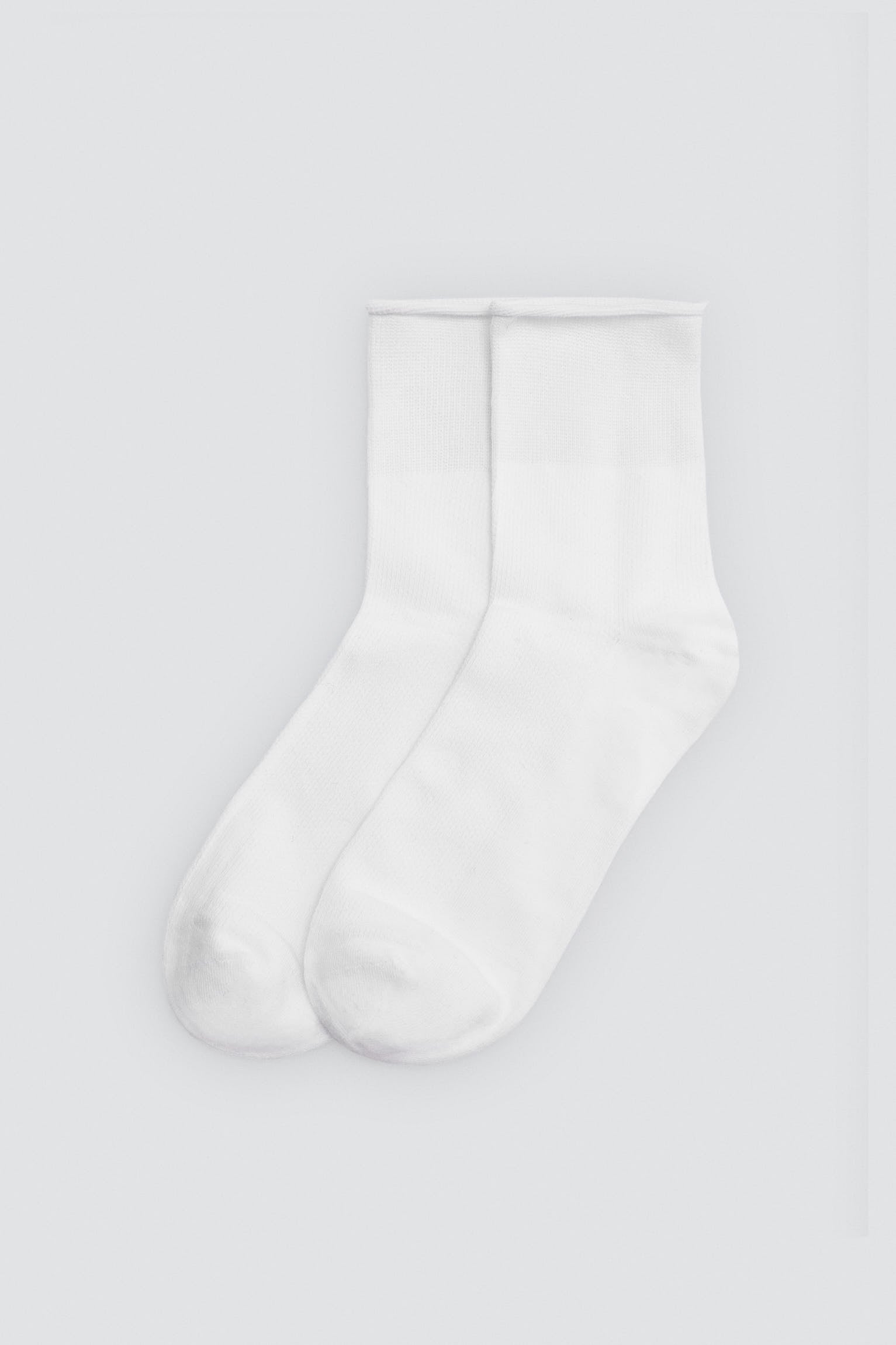 Lot de 3 chaussettes blanches unies basiques montantes jusqu'aux genoux