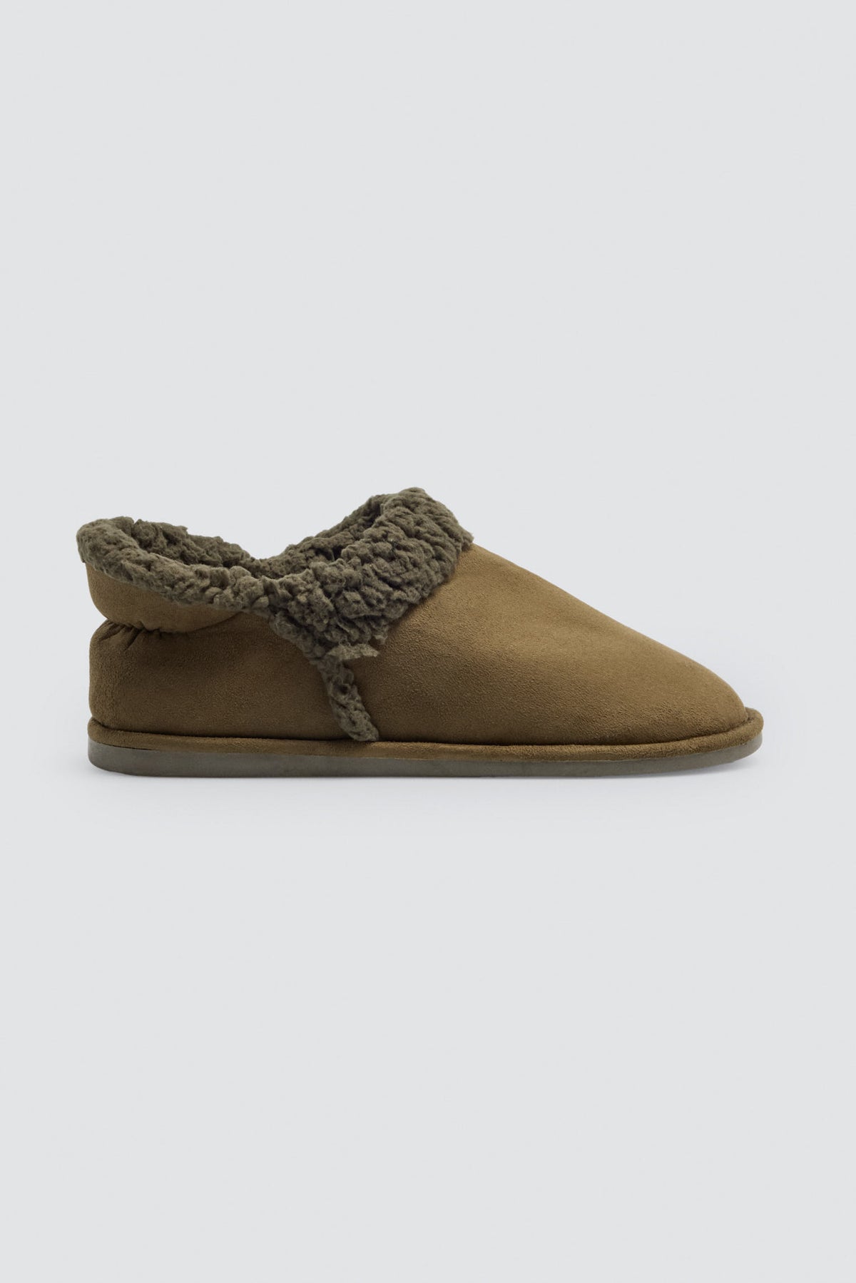 Chaussons bottines homme verts effet mouton
