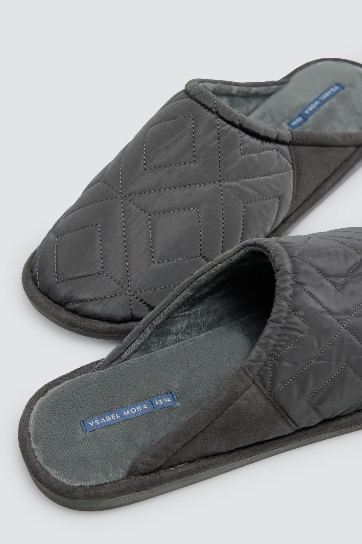 Chaussons homme matelassés verts effet velours