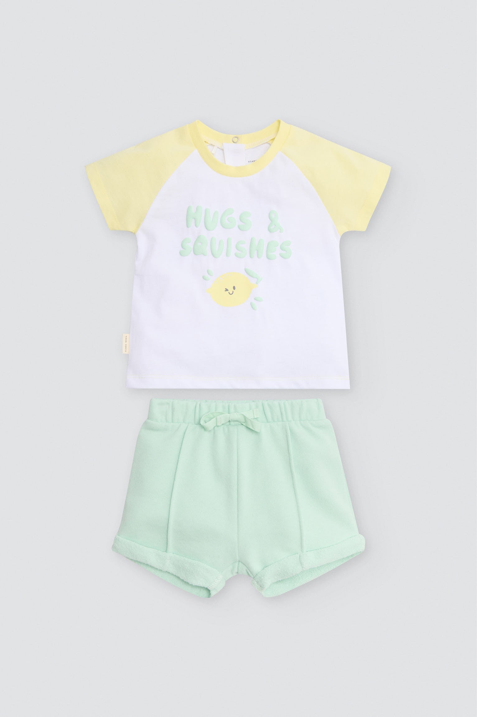 Conjunto bebé manga corta Hugs & Squishes - Ysabel Mora