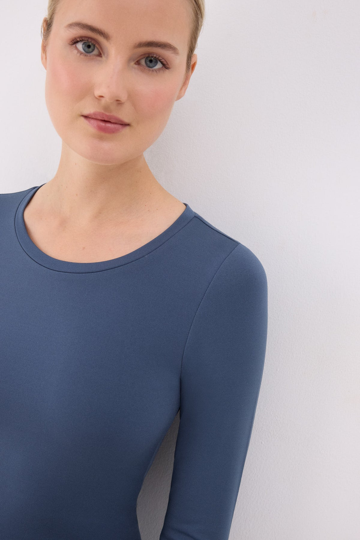 T-shirt bleu marine à manches longues et col rond pour femme THERMAL