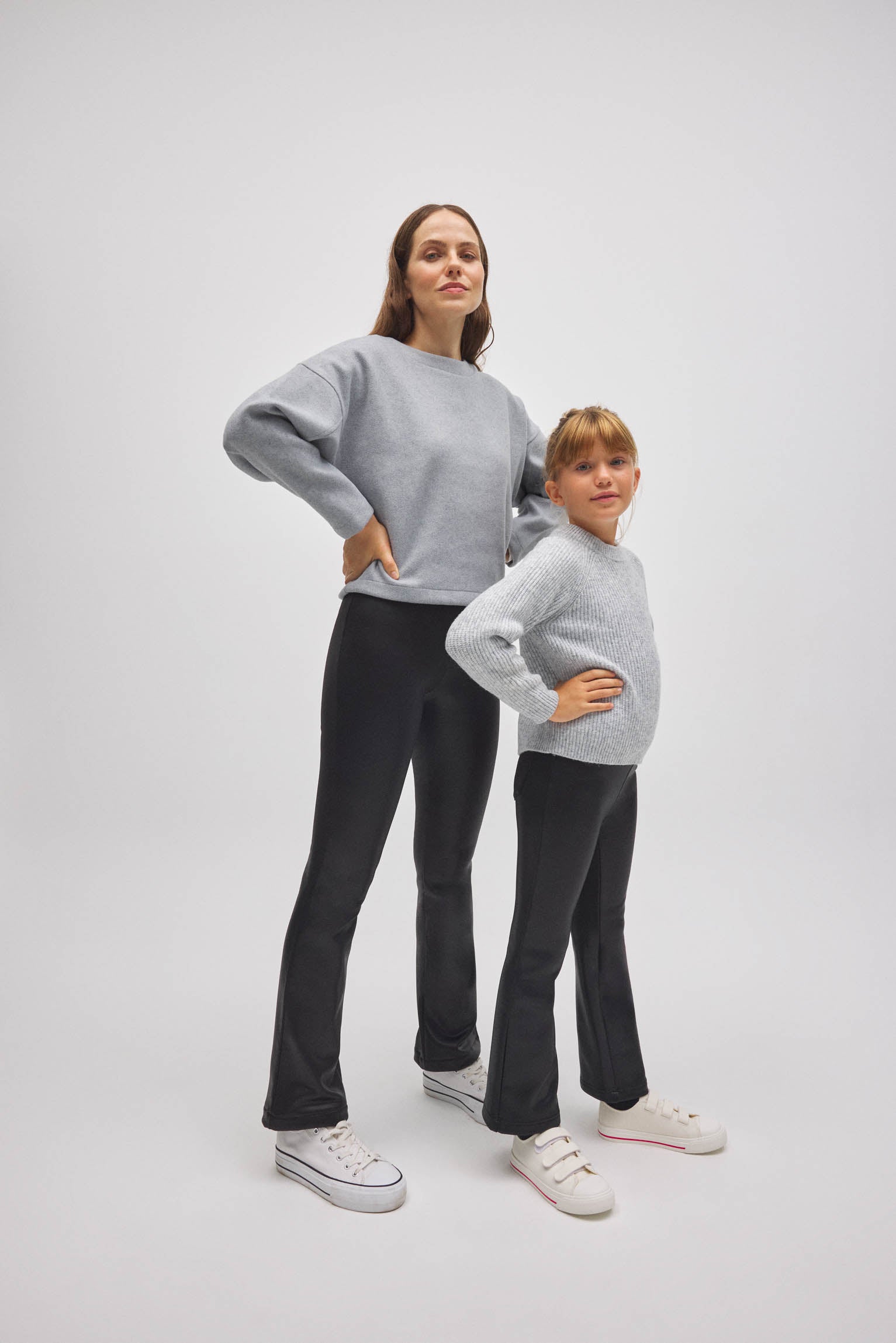 70443_33250-leggings-mini-me-mujer-nina-ysabel-mora-efecto-piel-negro