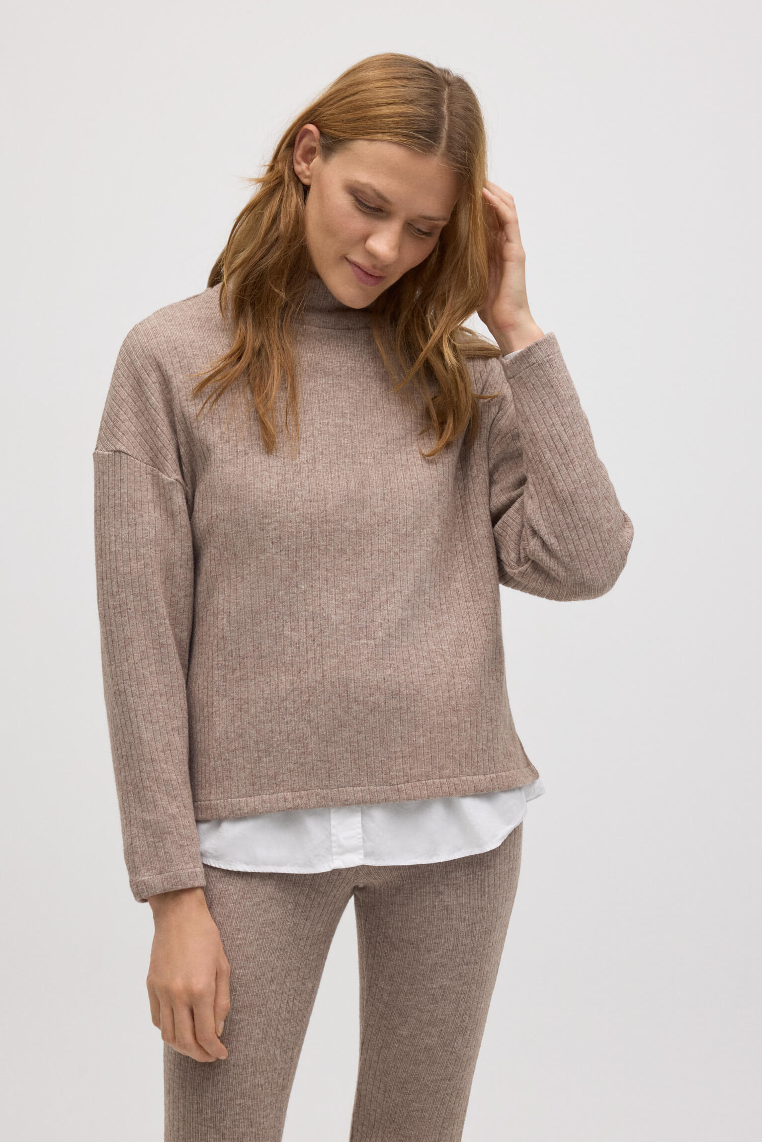 70679-2-jersey-cuello-perkins-punto-canale-marron