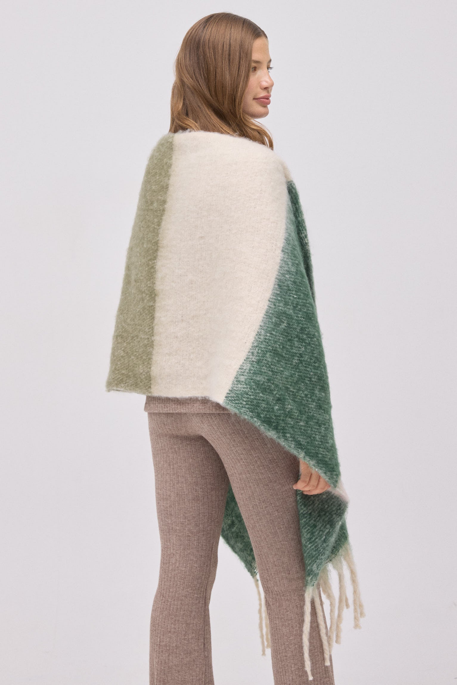 70700-5-bufanda-rayas-verde