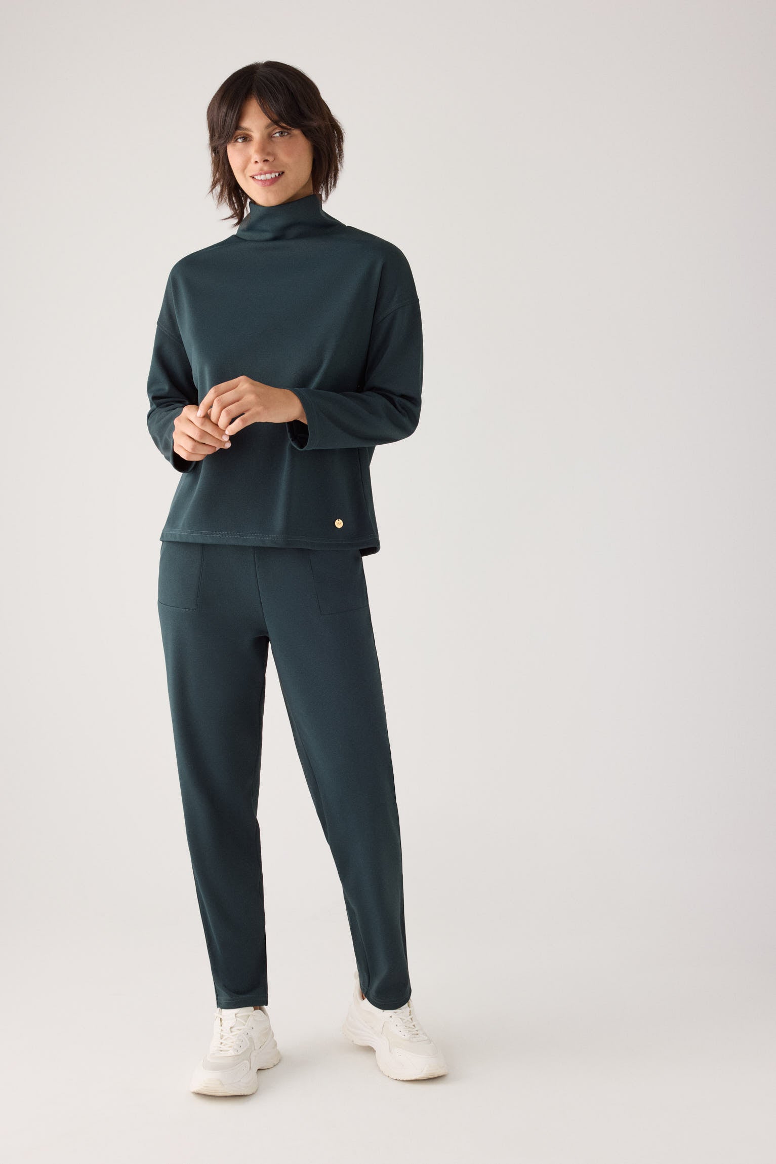 70752-ocean-blue-pantalones-comodos-slim-textura-pique-tiro-alto-verde-botella