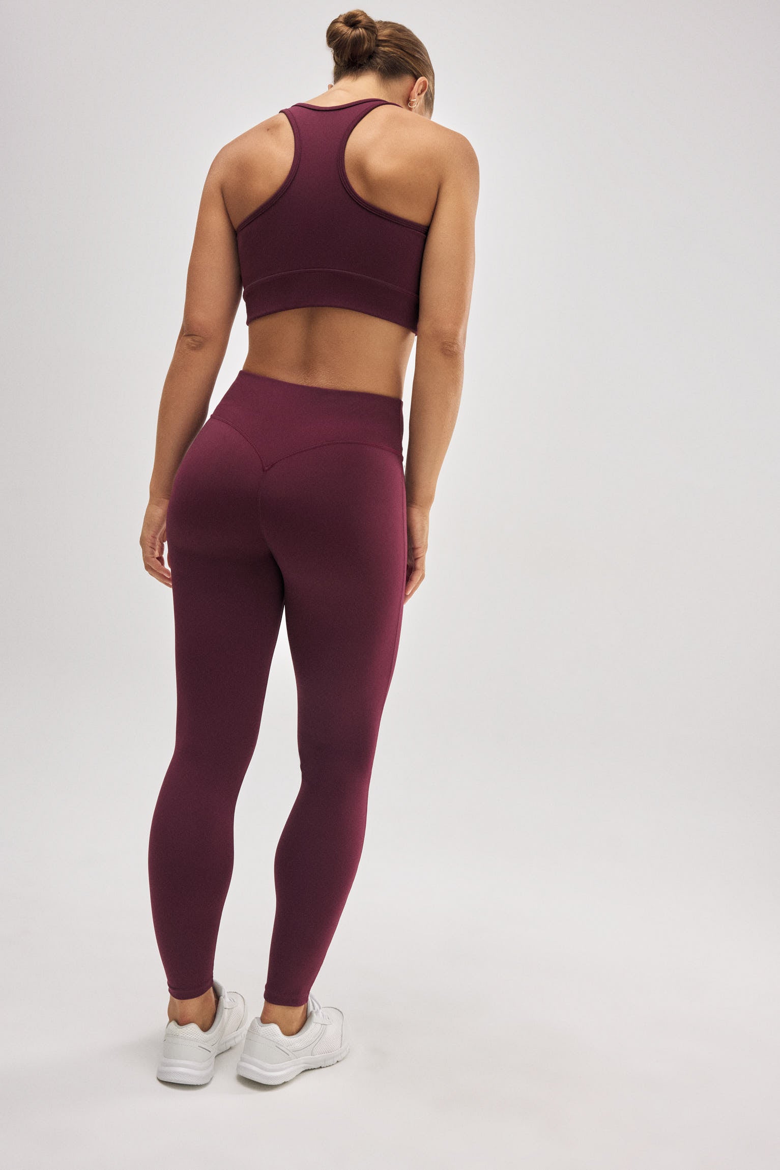 70924-3-leggings-deportivos-efecto-push-up-burdeos