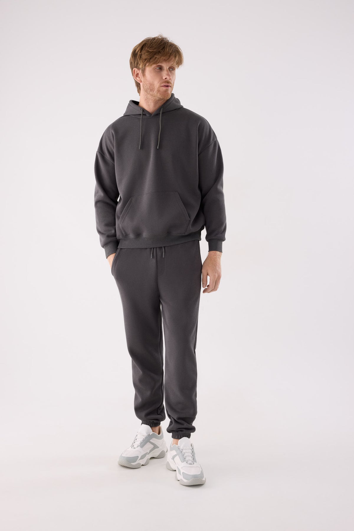 Pantalon jogger homme anthracite molletonné taille réglable