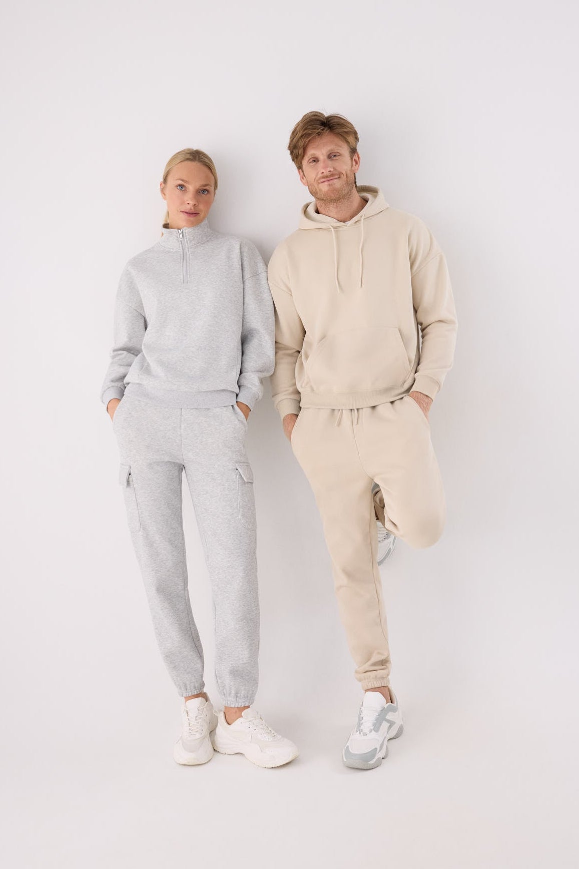 Pantalon jogger homme beige molletonné taille réglable