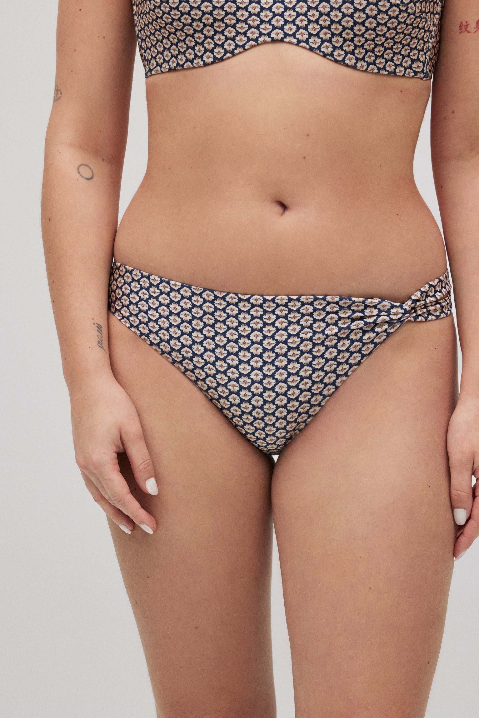 Bas de bikini imprimé pailleté