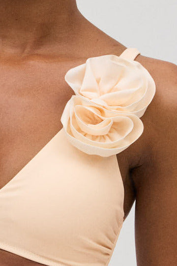 Ensemble bikini triangle à fleurs et culotte midi ivoire à taille en V