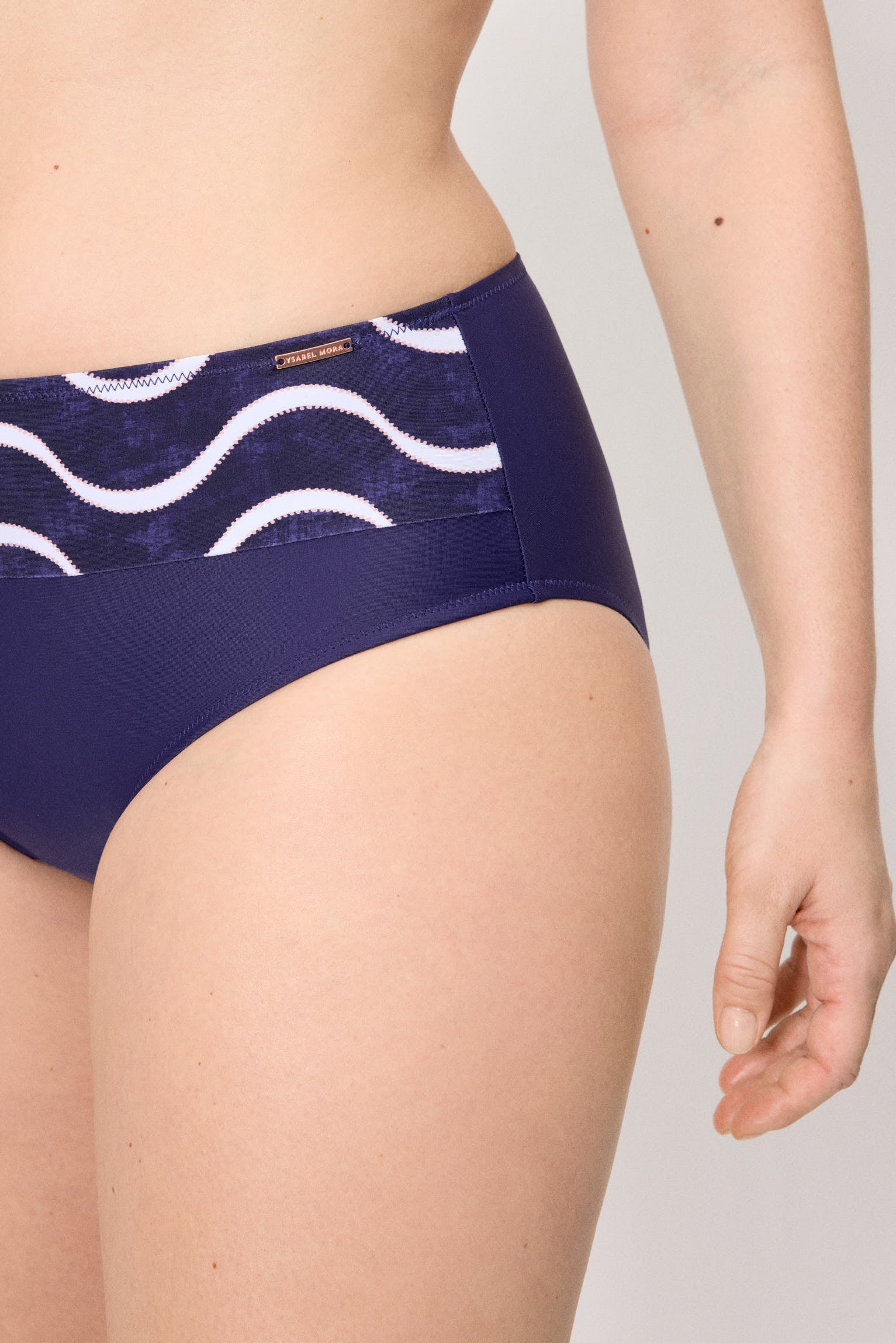 83230--braga-bikini-mujer-reductora-alta-estampado-ondas-marino--ysabel-mora