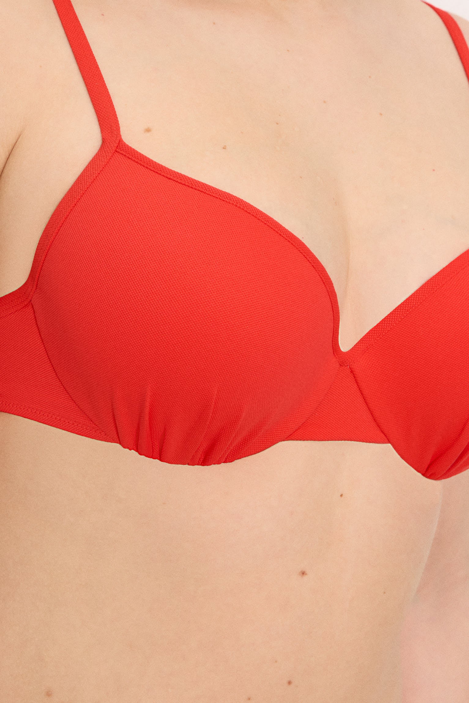 83330-vivid-coral-top-bikini-mujer-micropique-coral-copa-c--ysabel-mora