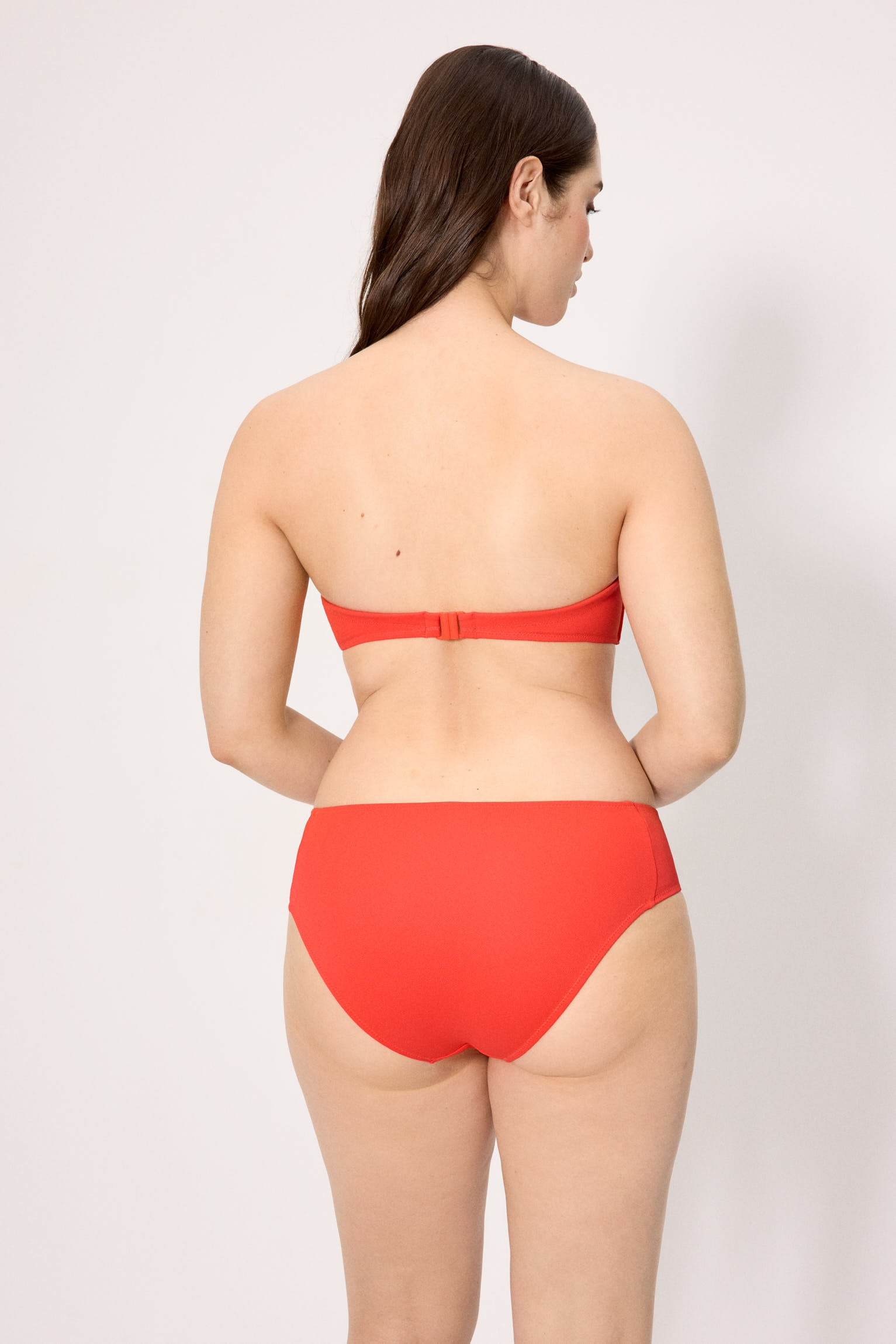 83331-vivid-coral-braga-bikini-mujer-moldeadora-midi-micropique-coral--ysabel-mora