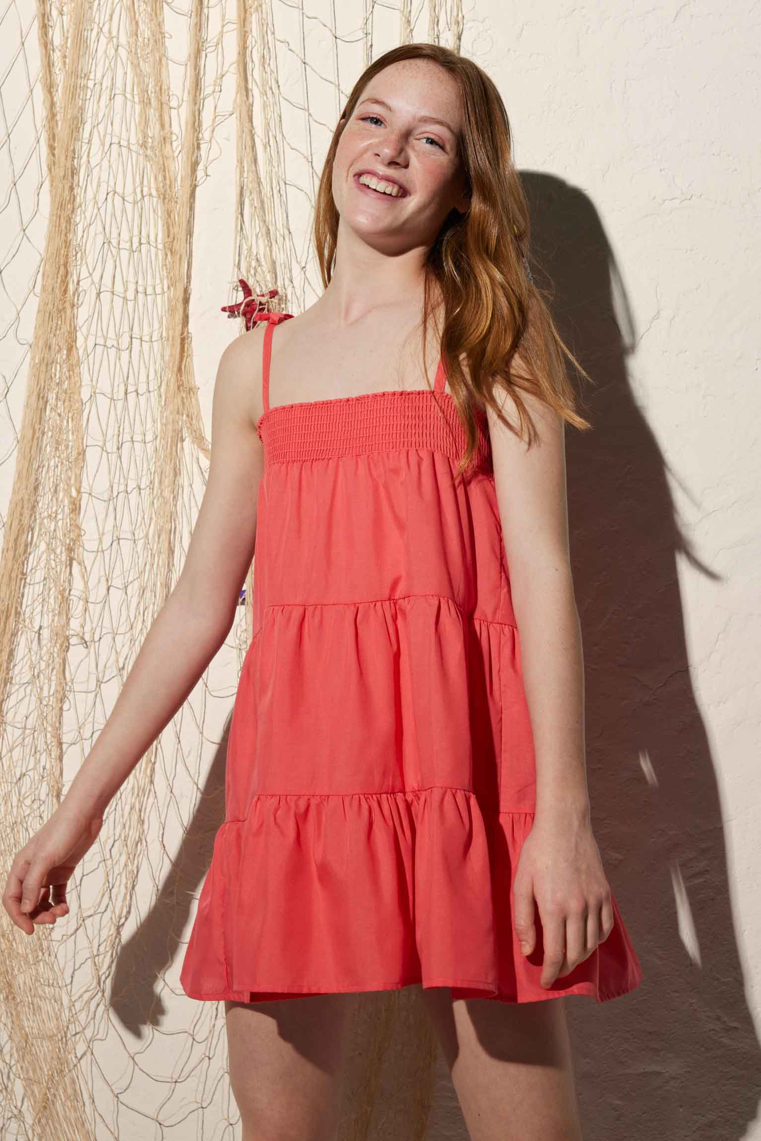 Vestido de playa teen corto con tirantes anudados y volantes - Ysabel Mora