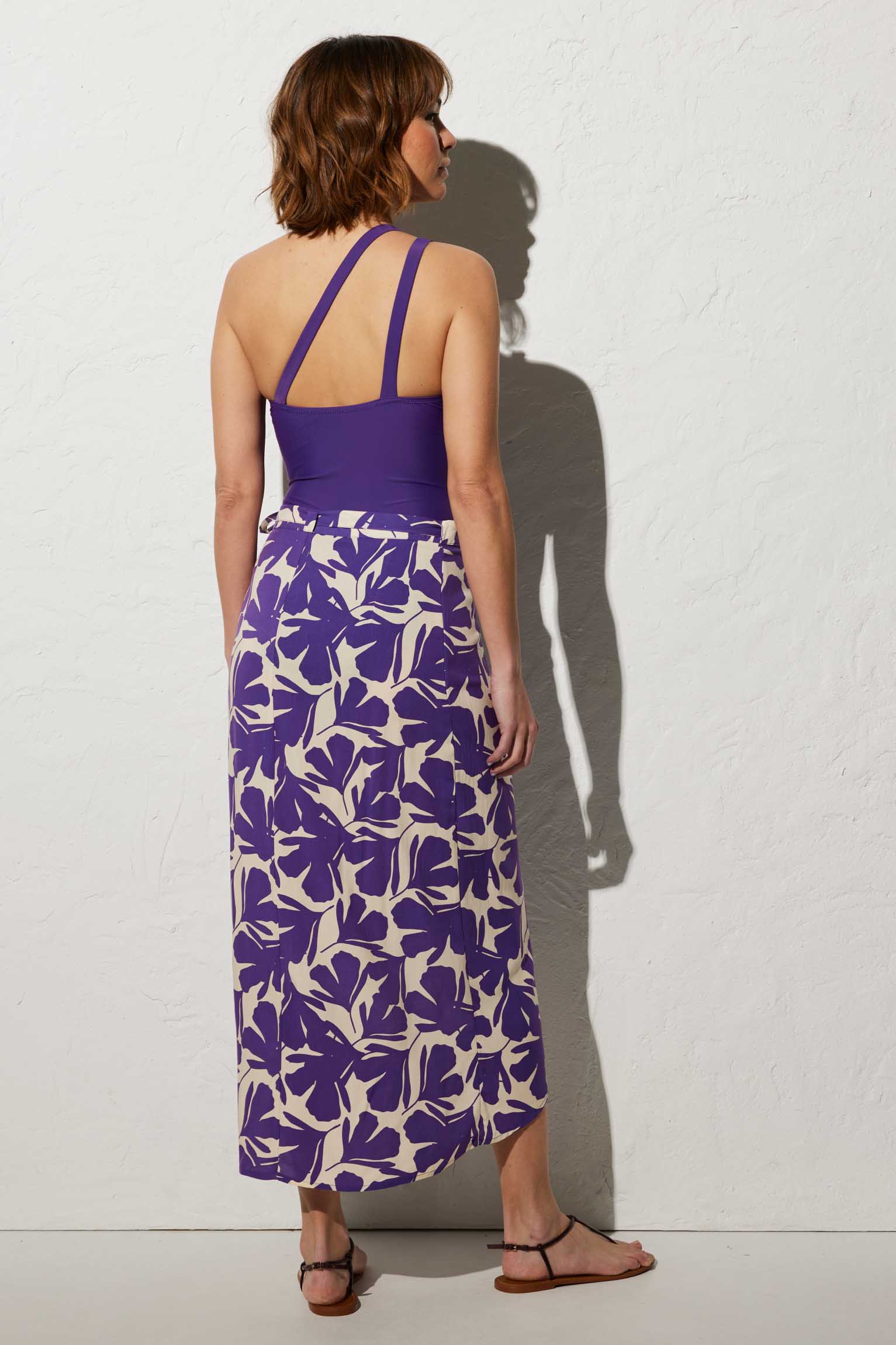 Falda pareo de playa larga con estampado floral - Ysabel Mora