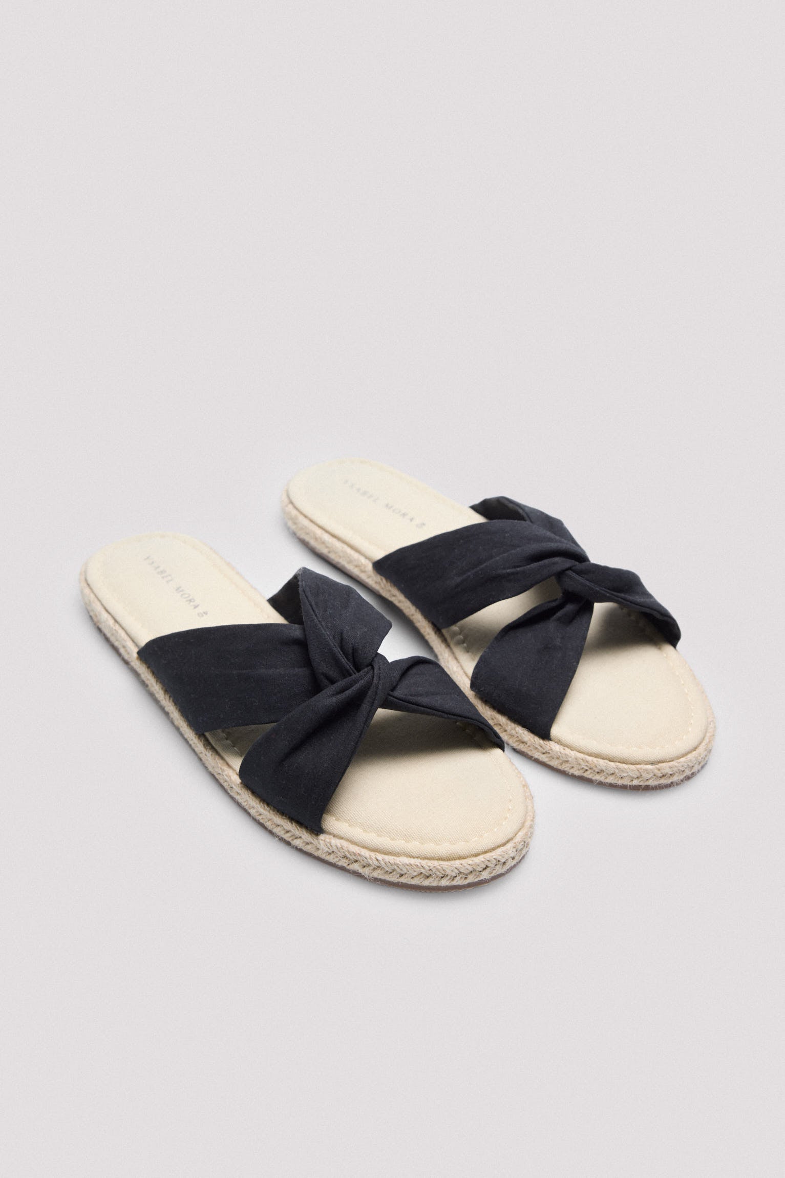 86197-2-sandalias-verano-mujer-ysabel-mora-negro