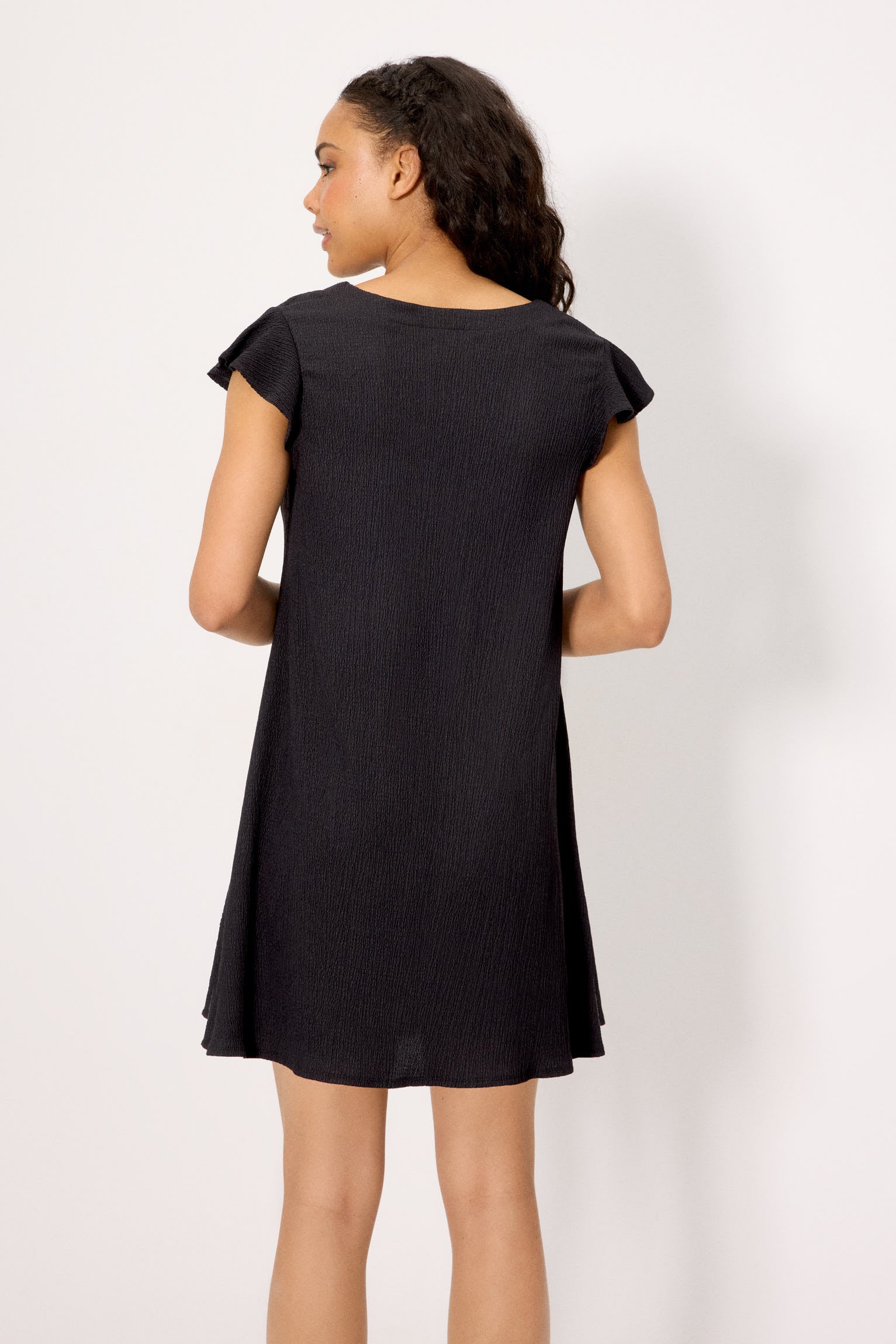 86253-vestido-mujer-verano-corto-ligero-negro