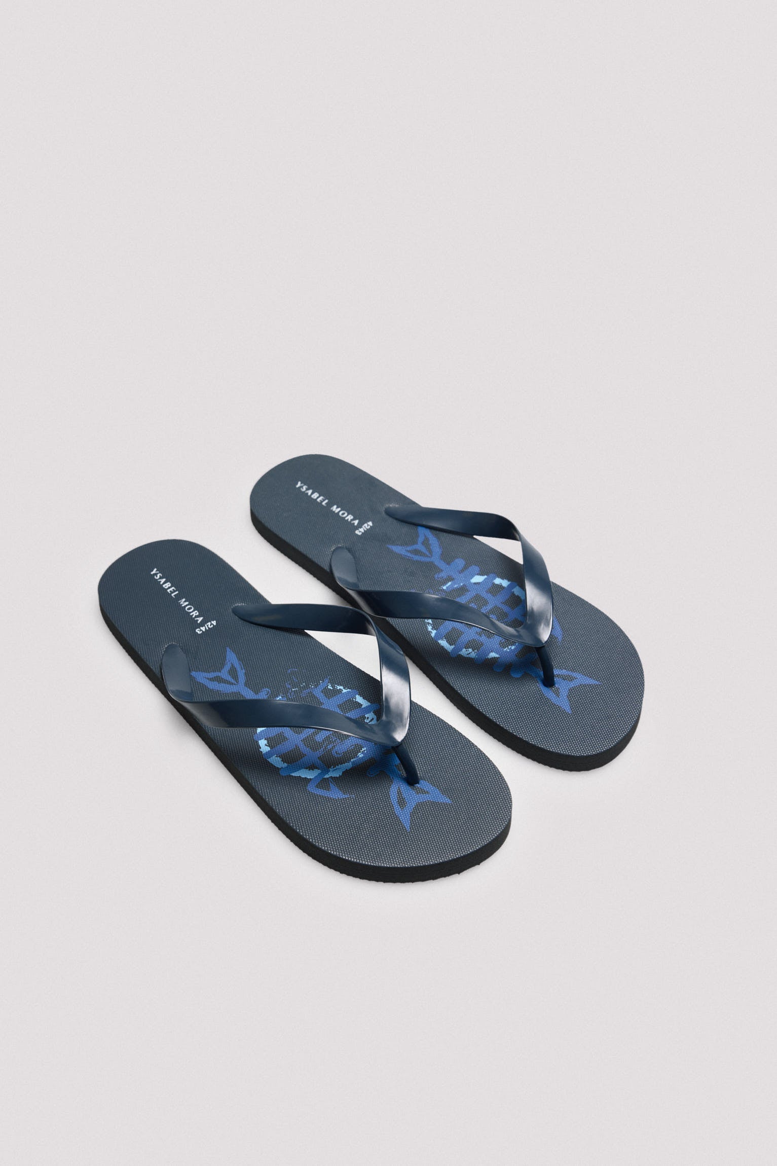 90517-2-chanclas-hombre-ysabel-mora-marino