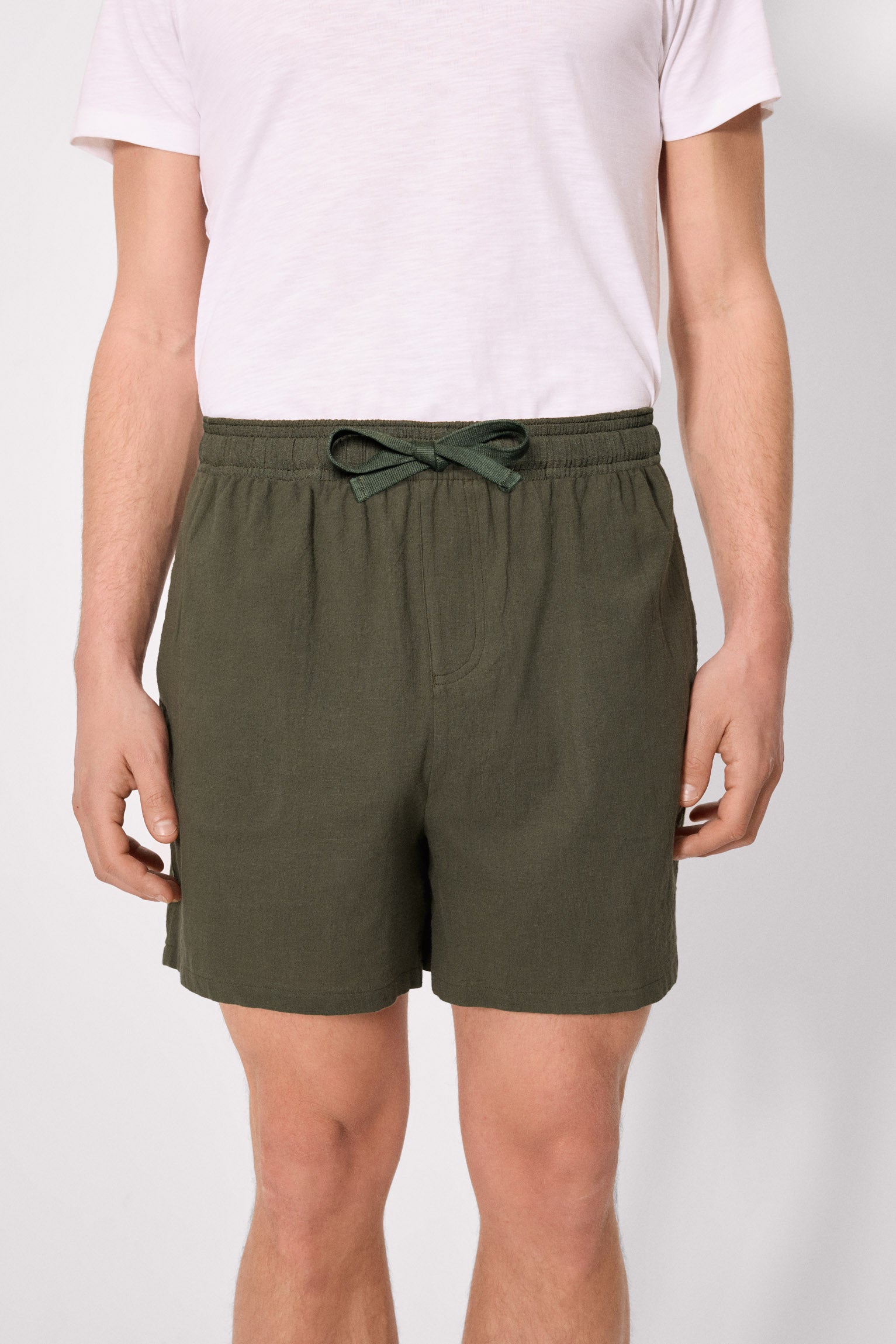 Pantalón corto efecto lino verde botella - Ysabel Mora