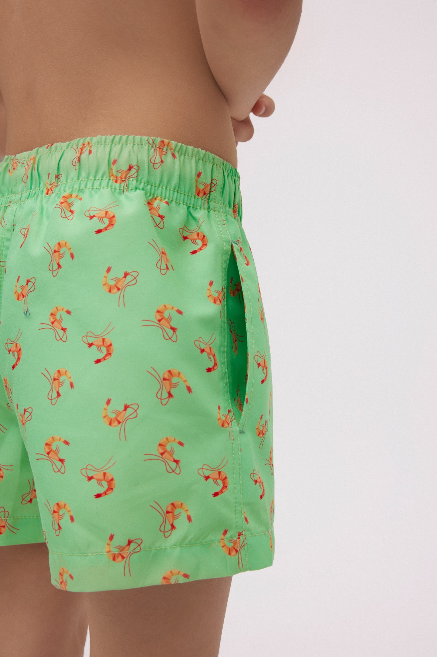 93056-4-banador-estampado-gambas-nino-ysabel-mora-multicolor