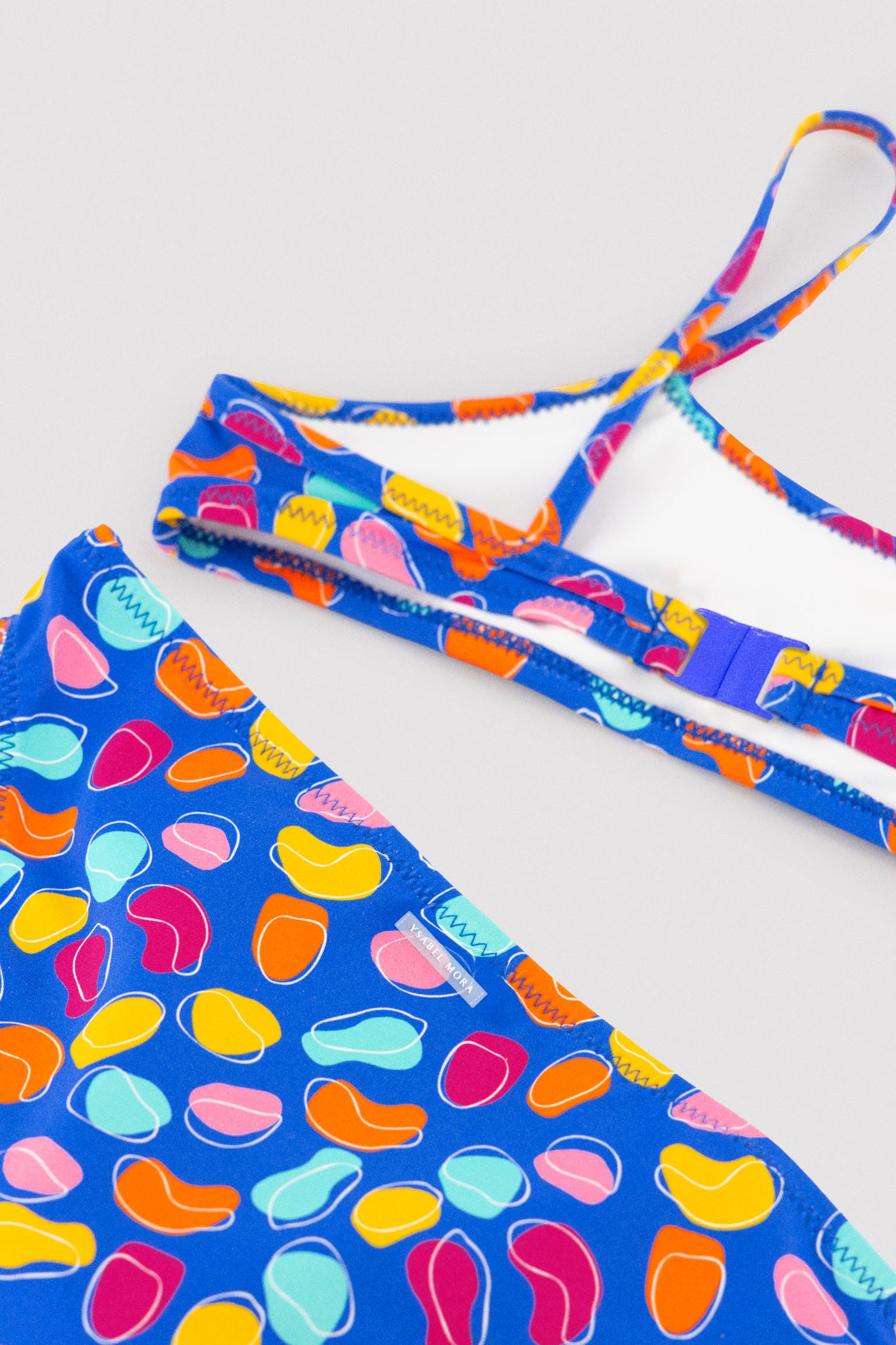Bikini pour fille avec détails à volants, imprimé multicolore à motifs organiques