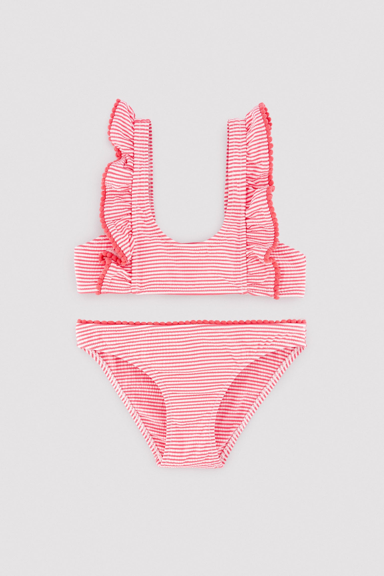 Bikini pour fille avec détails à volants imprimés à rayures