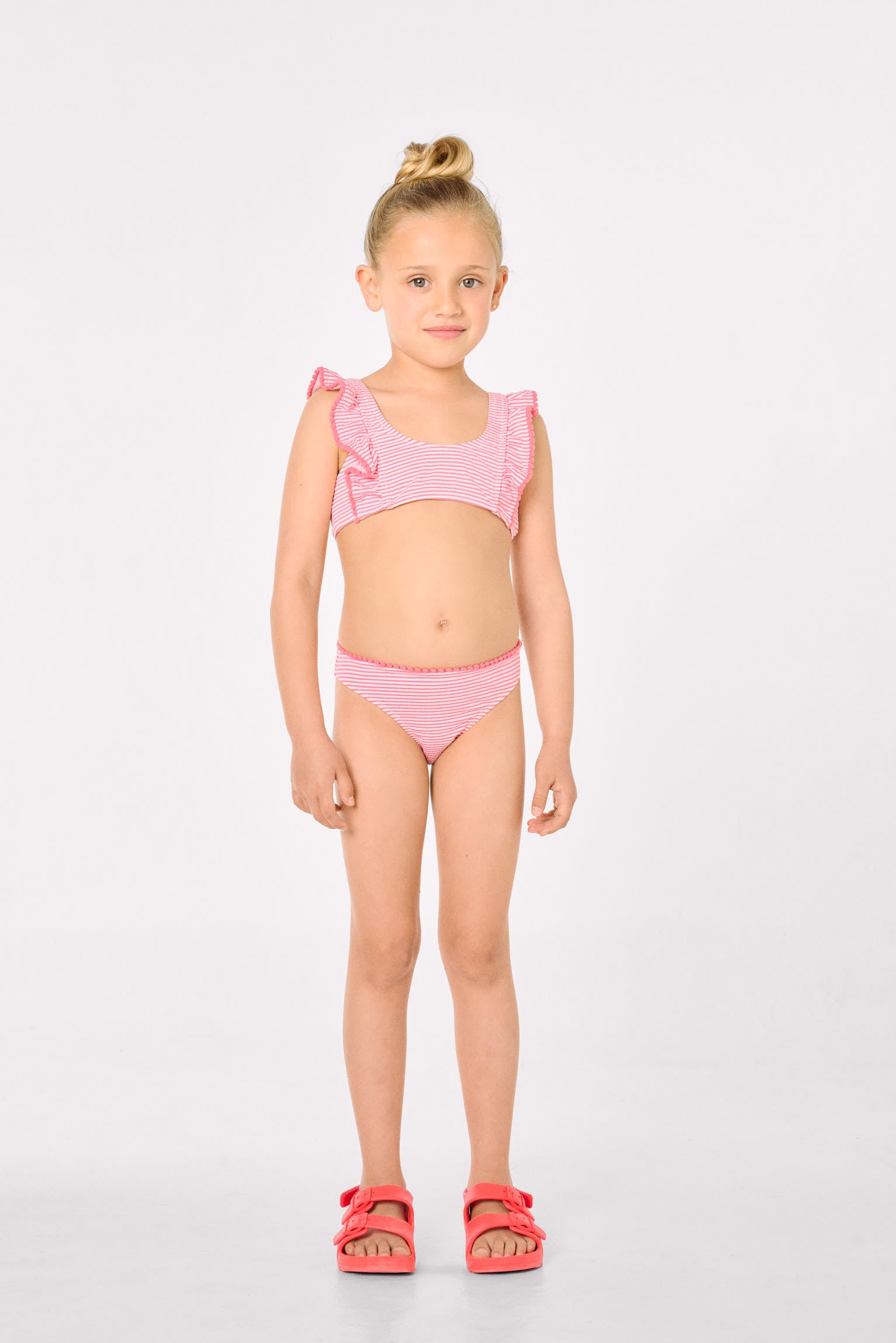 Bikini pour fille avec détails à volants imprimés à rayures