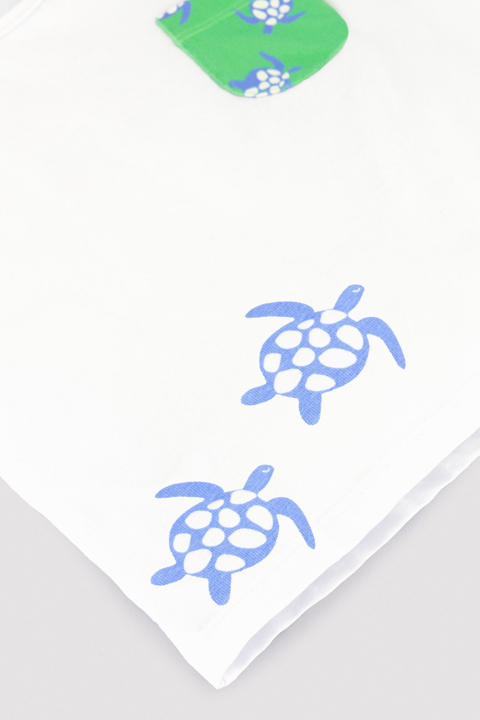 Conjunto camiseta y bañador bóxer bebé estampado tortugas - Ysabel Mora