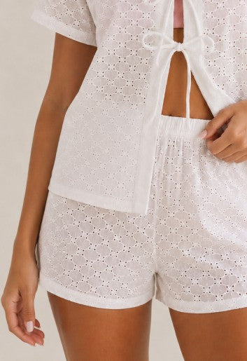 short en coton blanc brodé