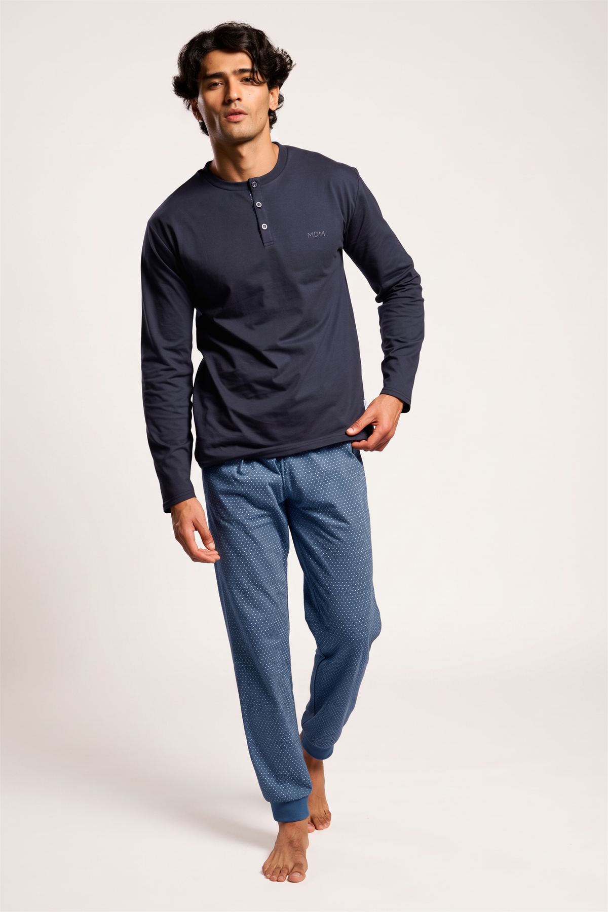 Pyjama long homme coton style chemise col henley imprimé