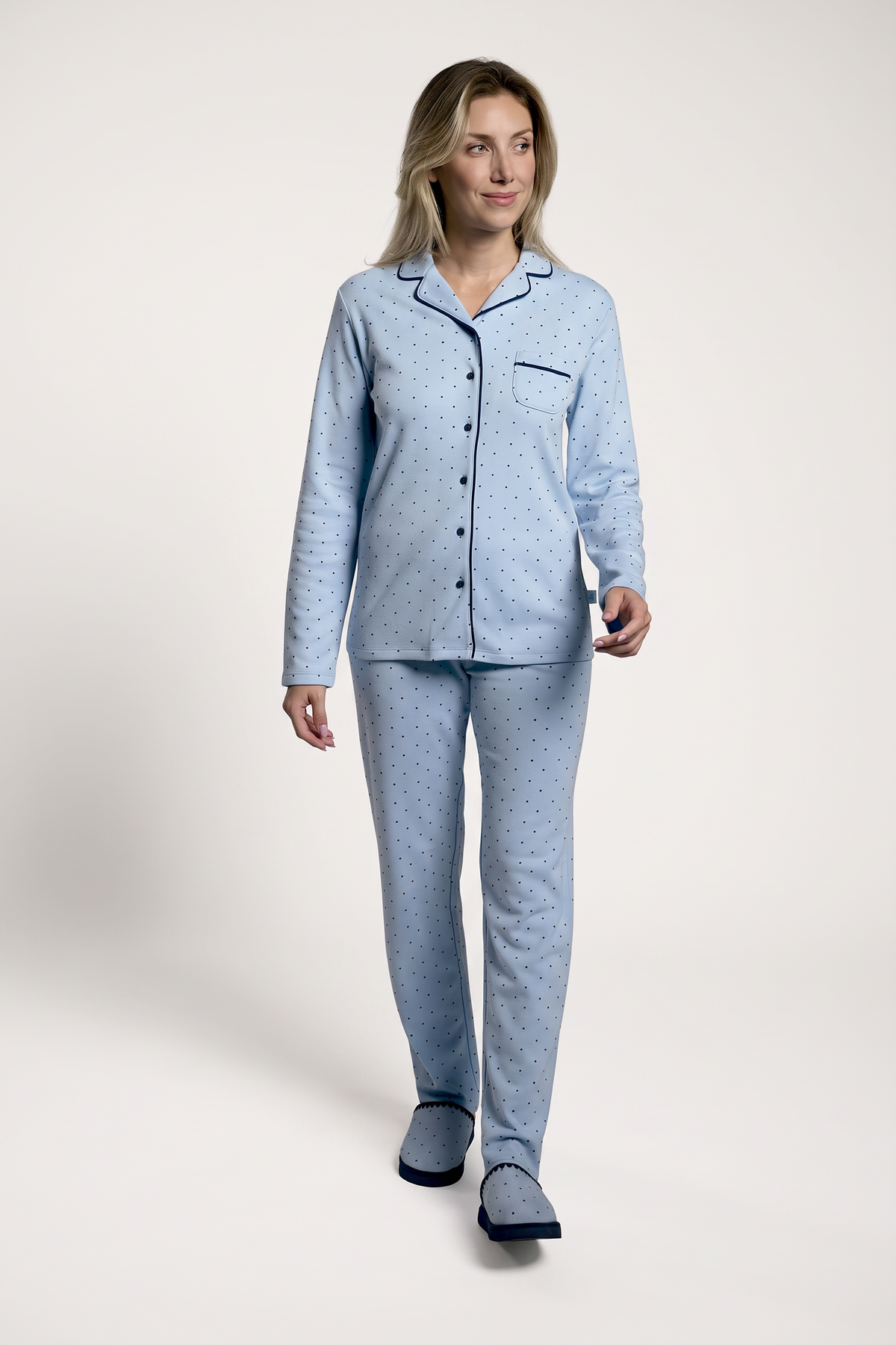 Pyjama long chemisier femme gratté à pois bleus