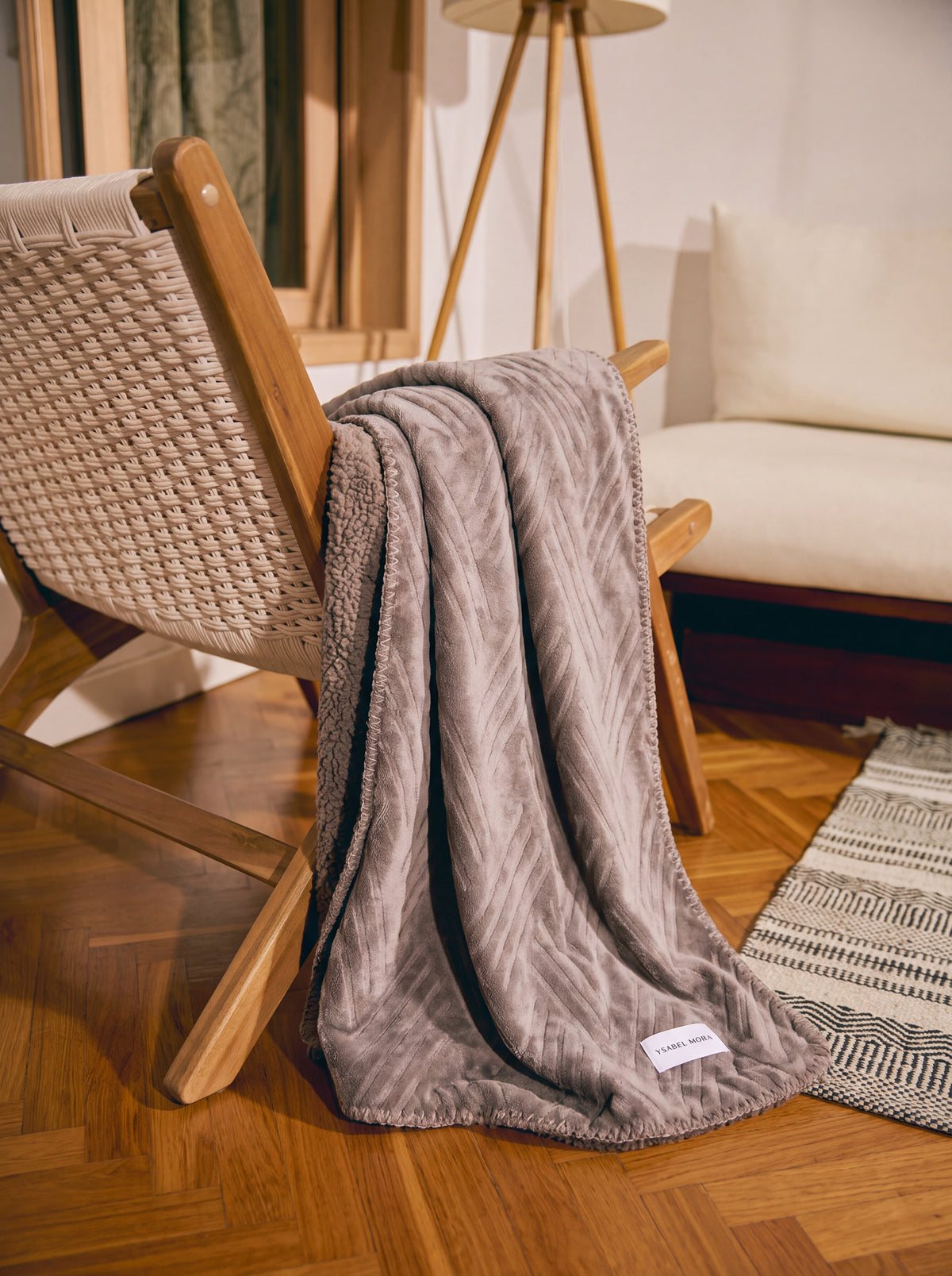 Plaid texturé marron effet mouton