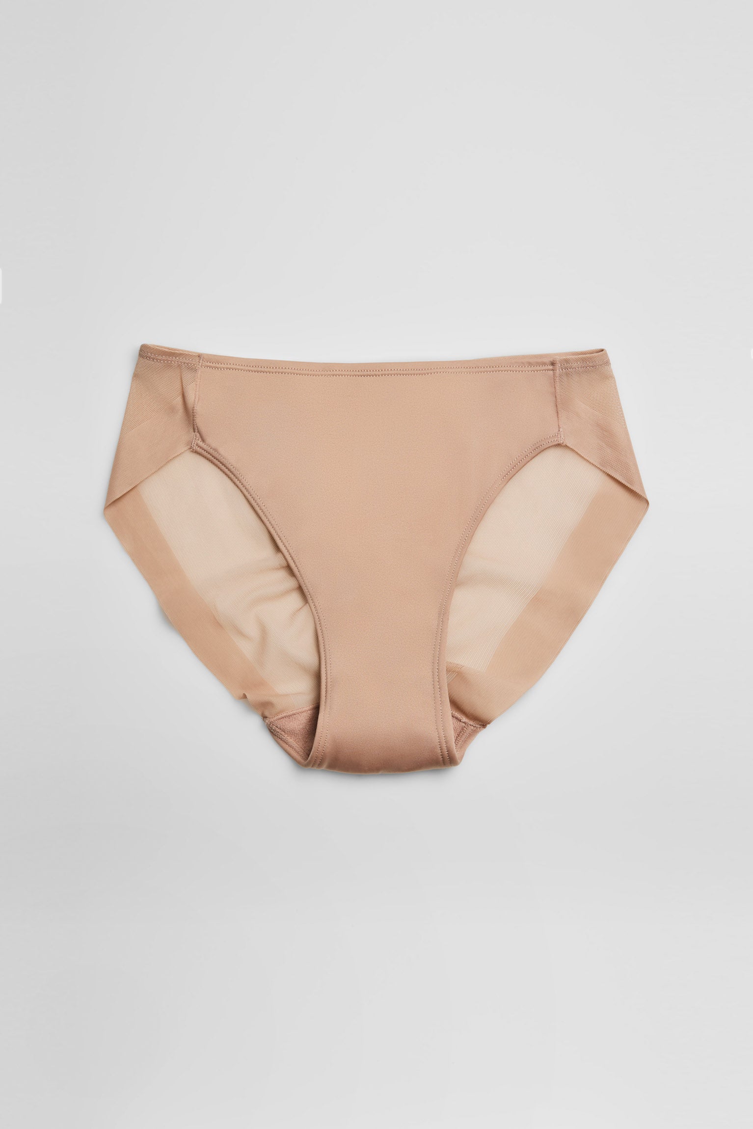 19600-6-braga-ysabel-mora-vison - Vison