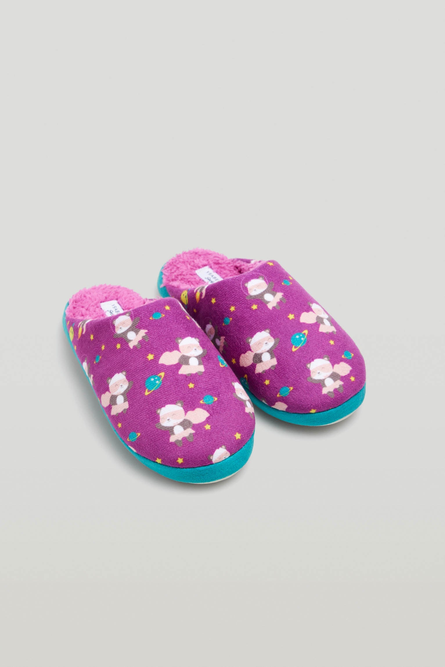 Zapatillas de casa supergirl - Ysabel Mora
