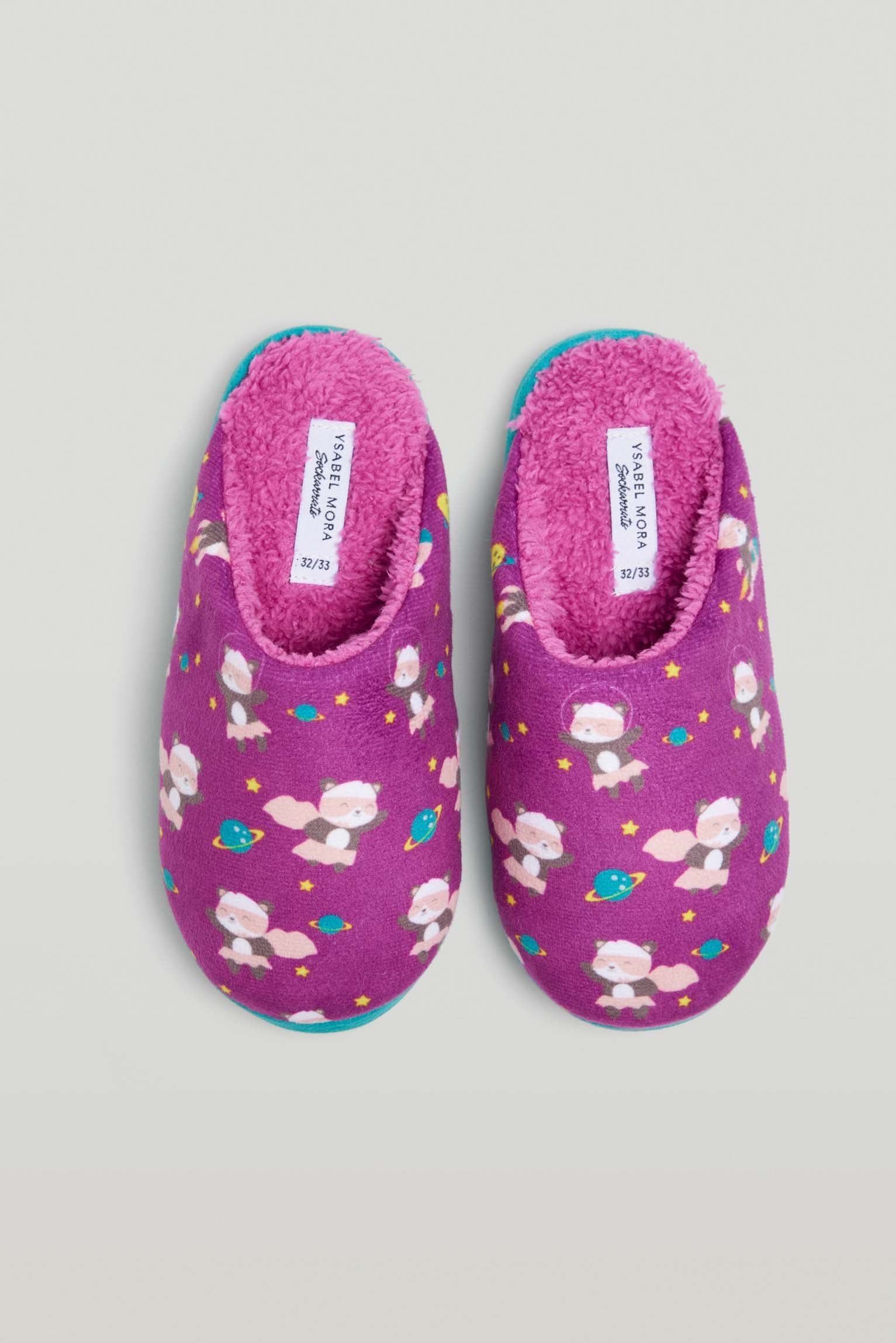 Zapatillas de casa supergirl - Ysabel Mora