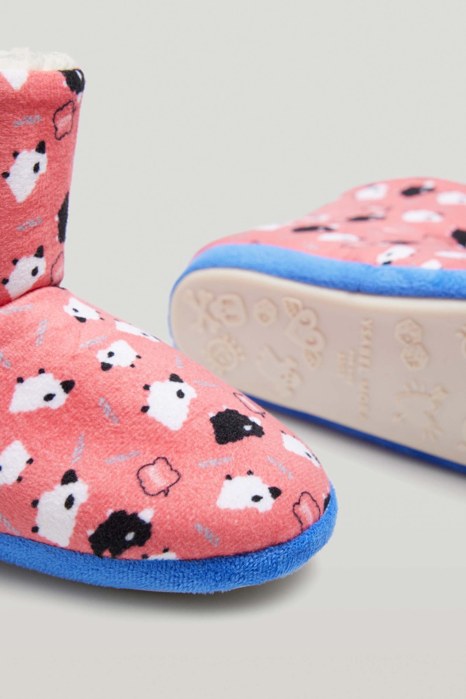 Botas de casa afelpadas ovejas - Ysabel Mora