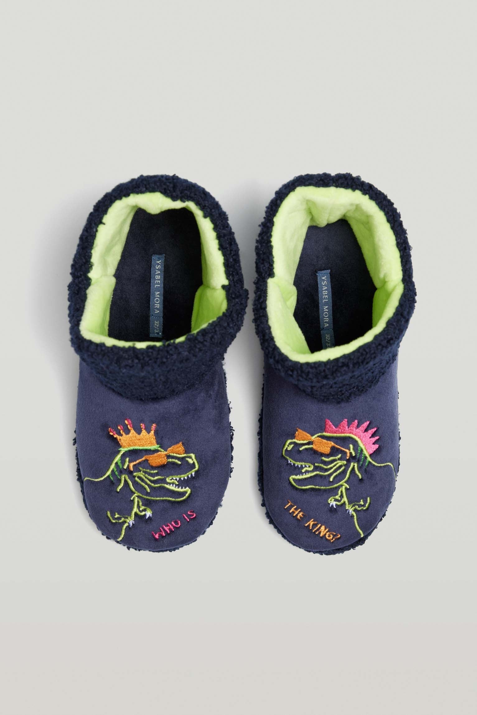 Botas de casa Who is the king - Ysabel Mora